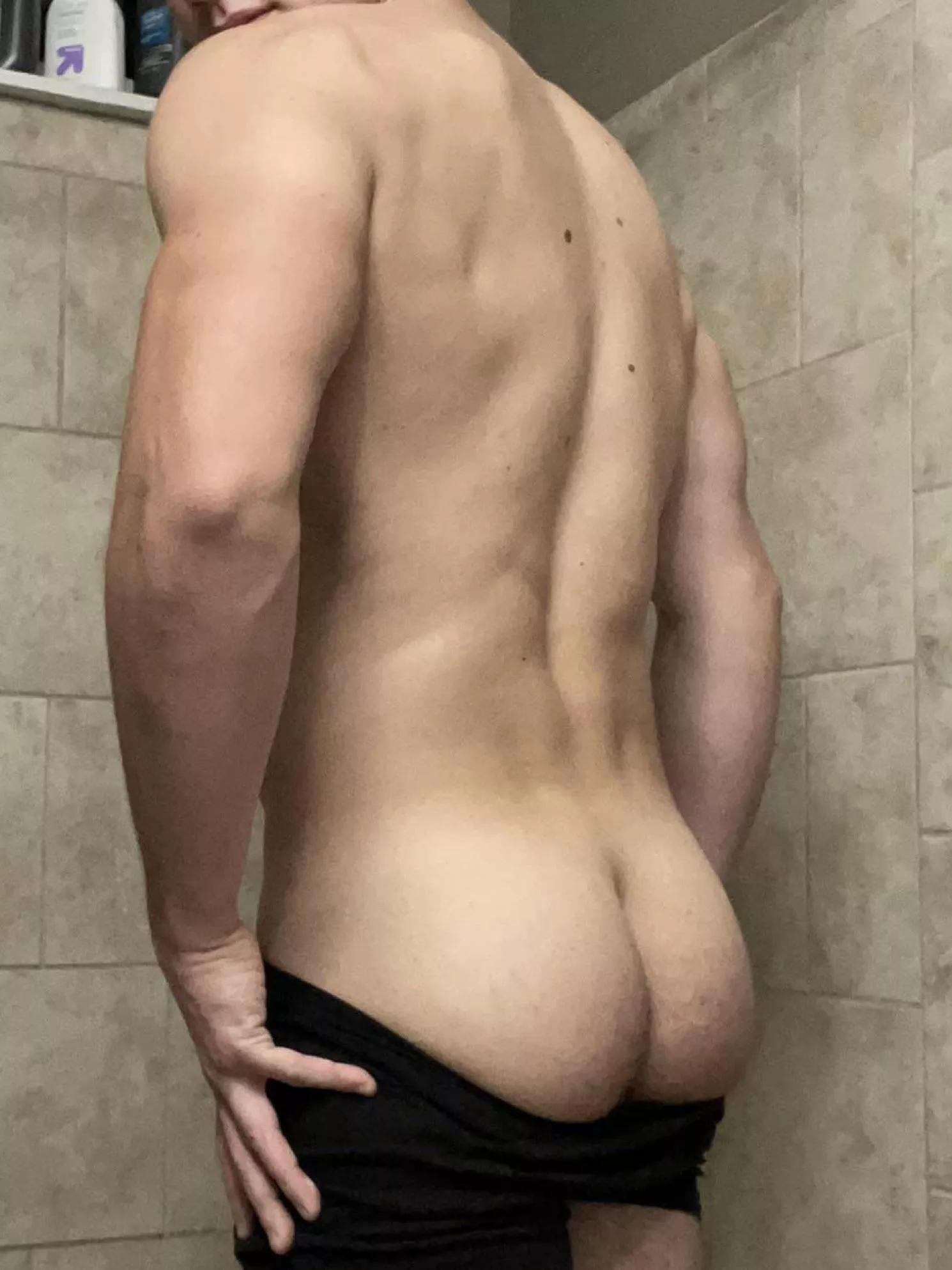 Do you guys like bubbly bicurious boy bootie here? posted by Nash__Kent