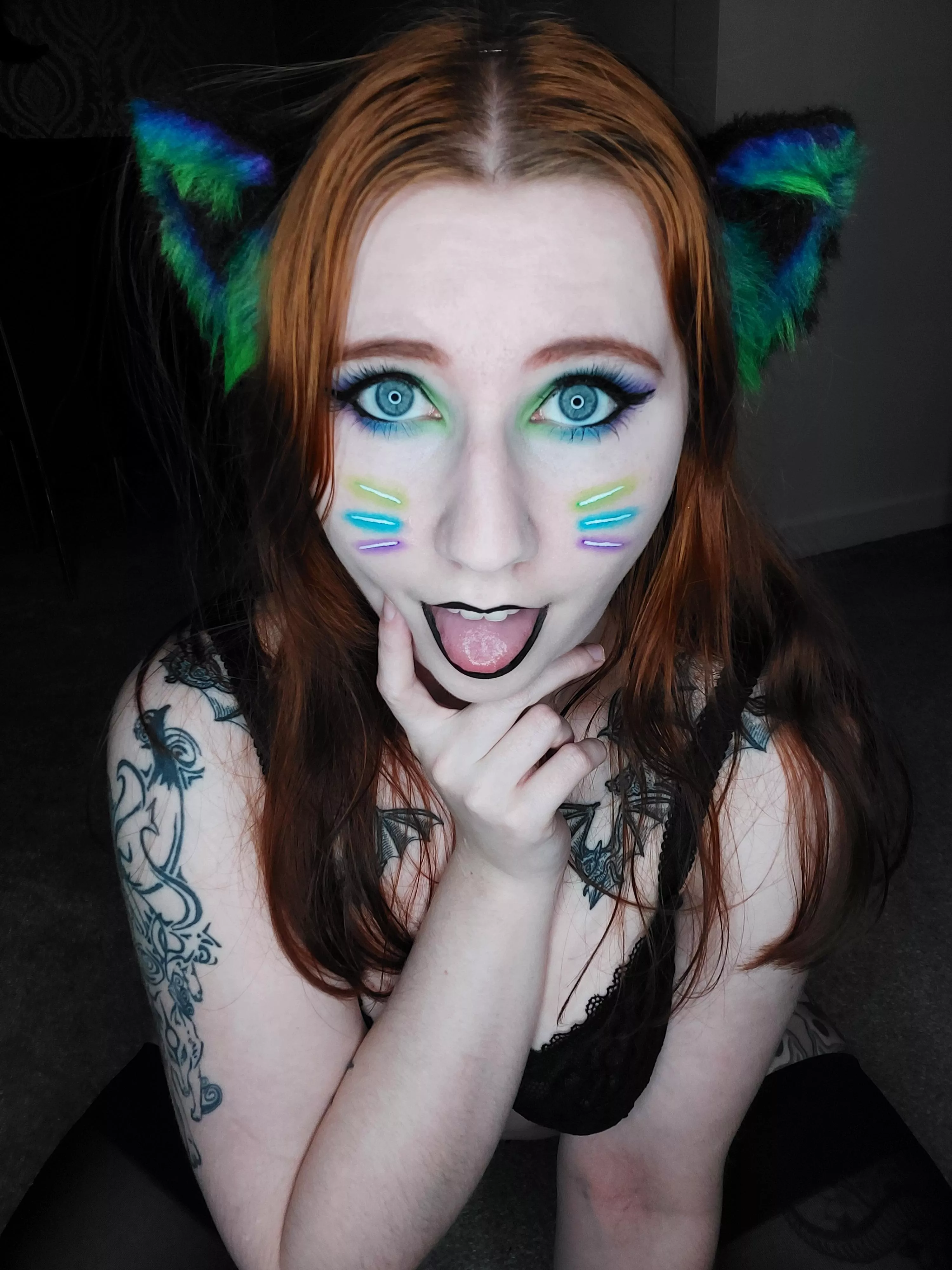 Do you like catgirls? ðŸ–¤ posted by BigSaltyBastard