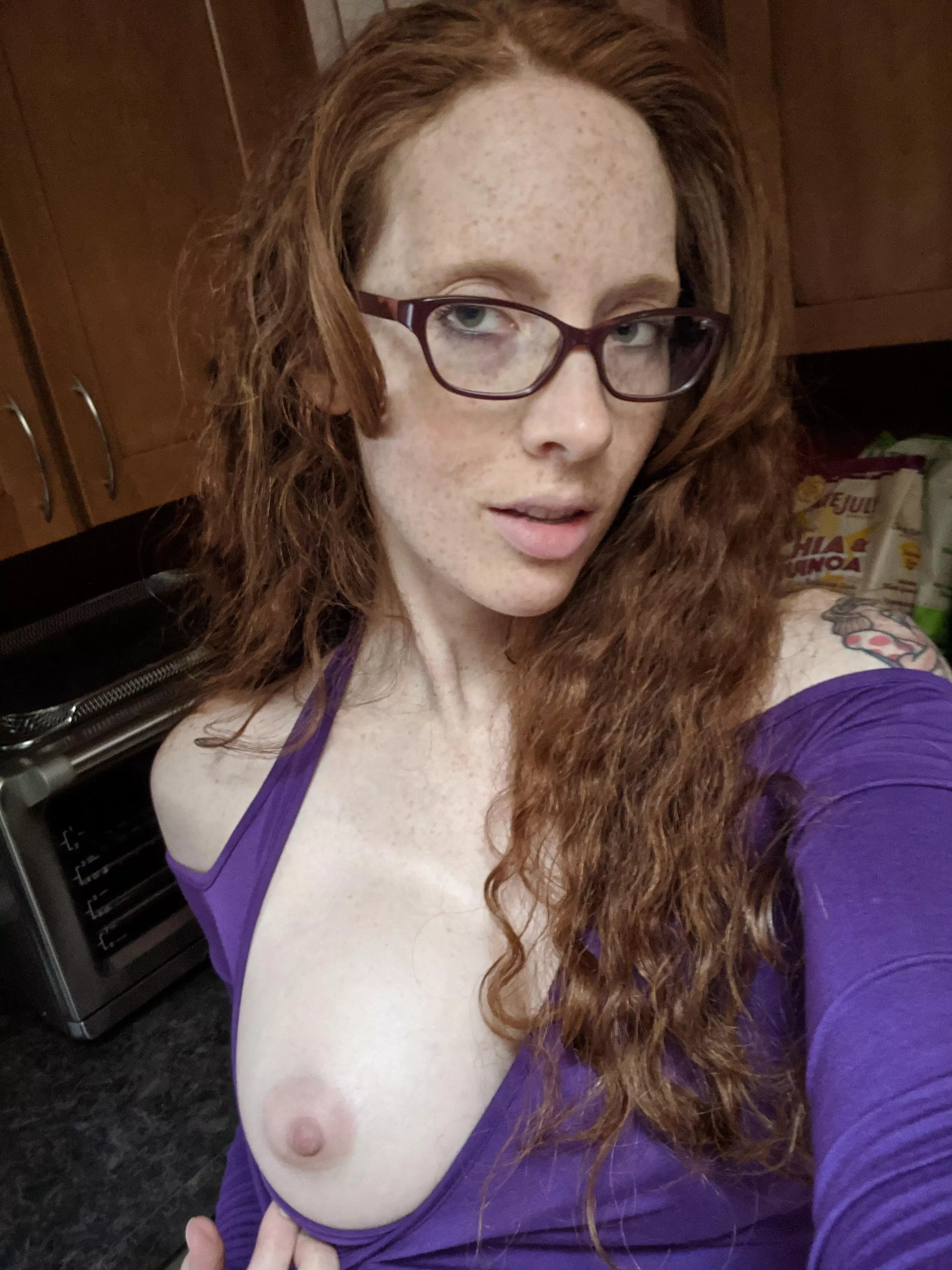 Do you like ginger milfs around these parts? posted by the_SexualDragon