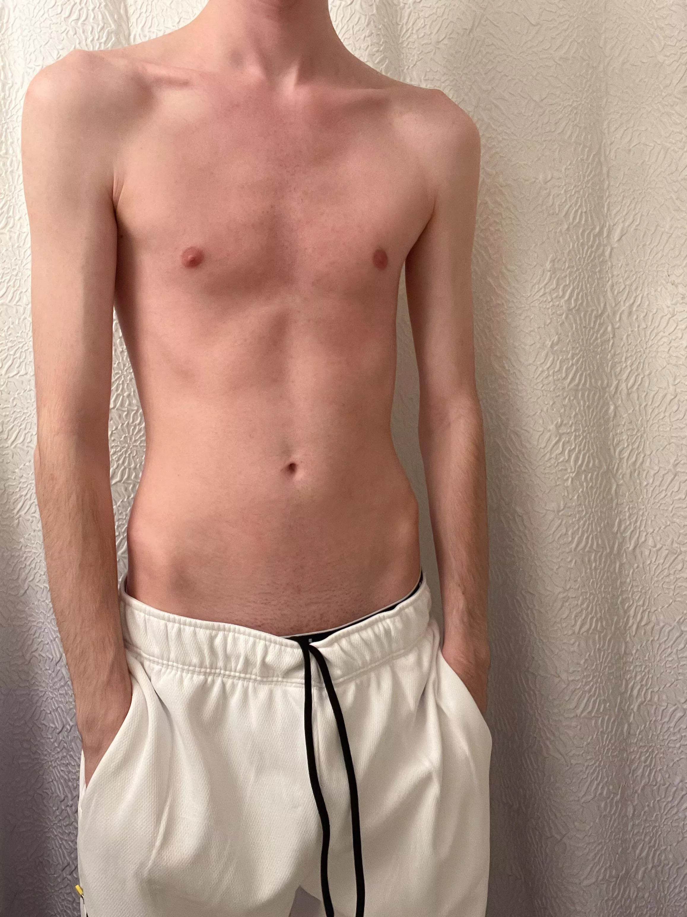 Do you like my 18yo skinny body? posted by BlakeLennon0