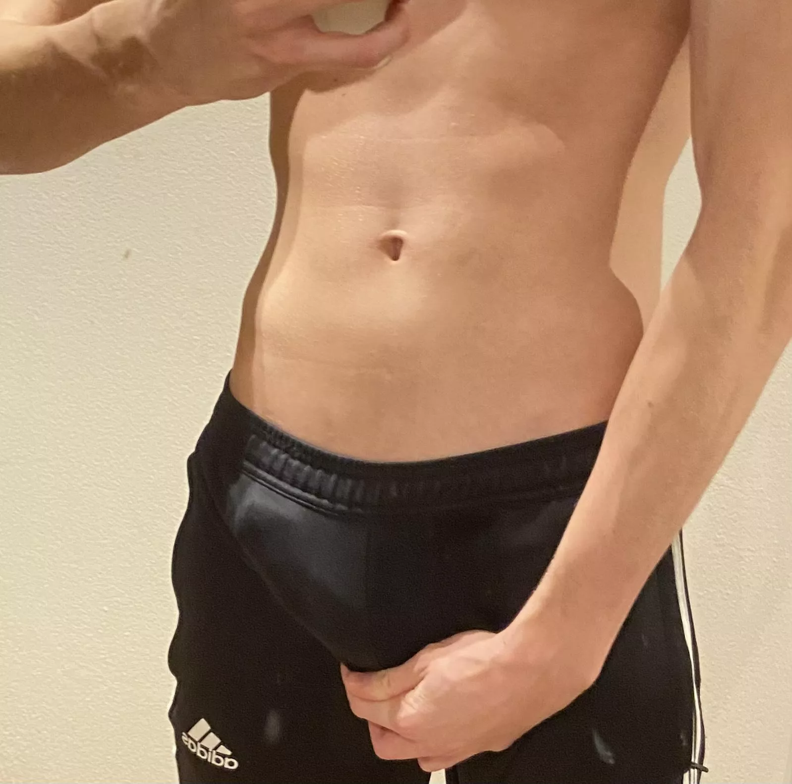 Do you like my bulge? posted by SteamHF18