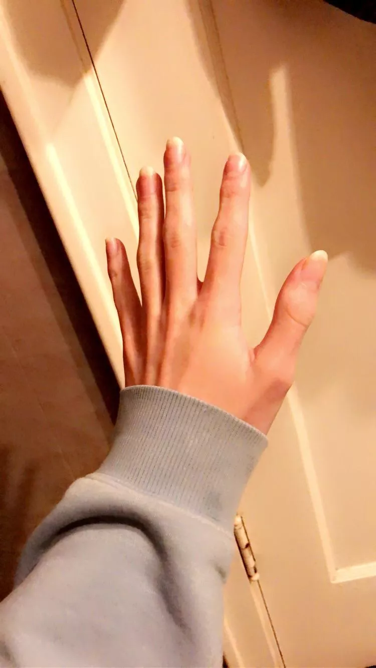 Do you like my natural nails? 🥺👉👈 posted by Cutefemboy568