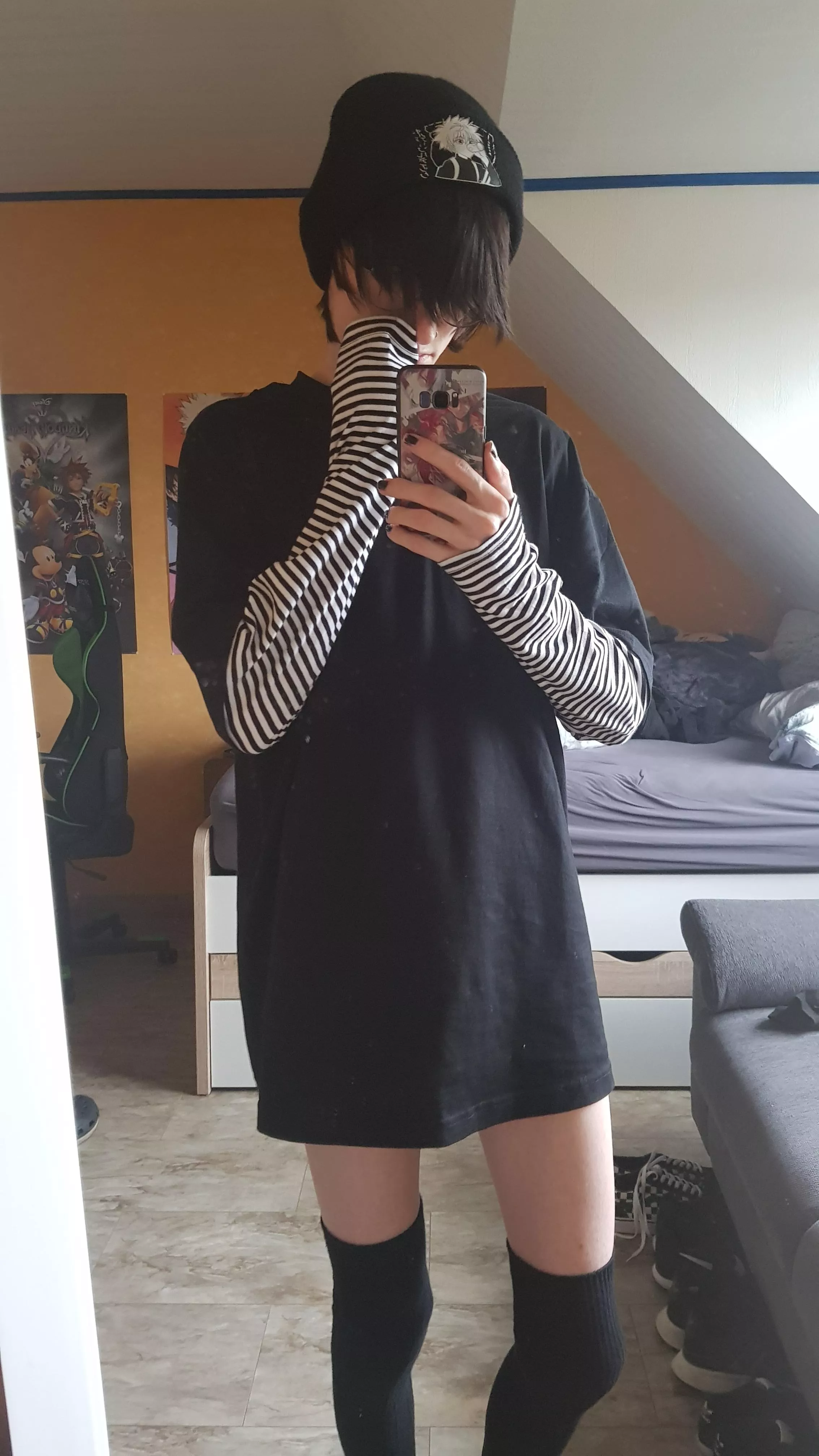 do you like my outfit? 😘 posted by FemboyTarion