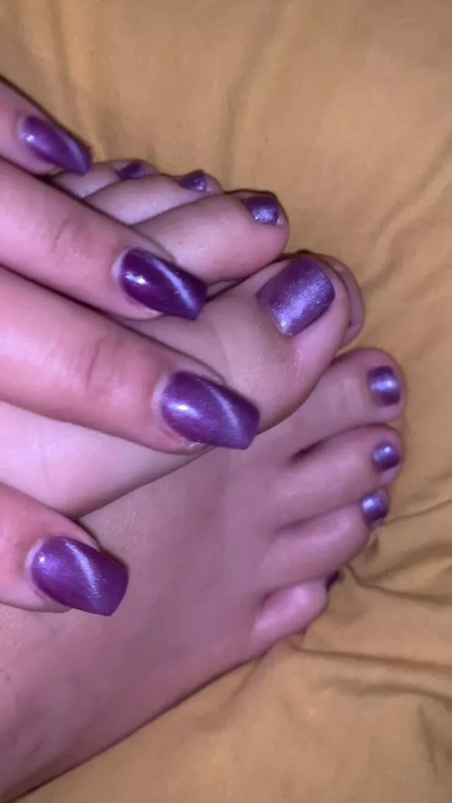 Do you like my purple nails? They’d look better wrapped around your cock posted by pocketsized_dolly