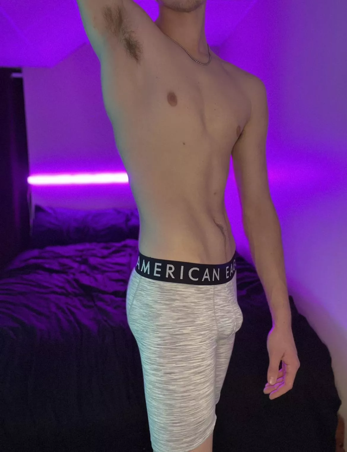 Do you like my soft bulge? posted by sadboycad