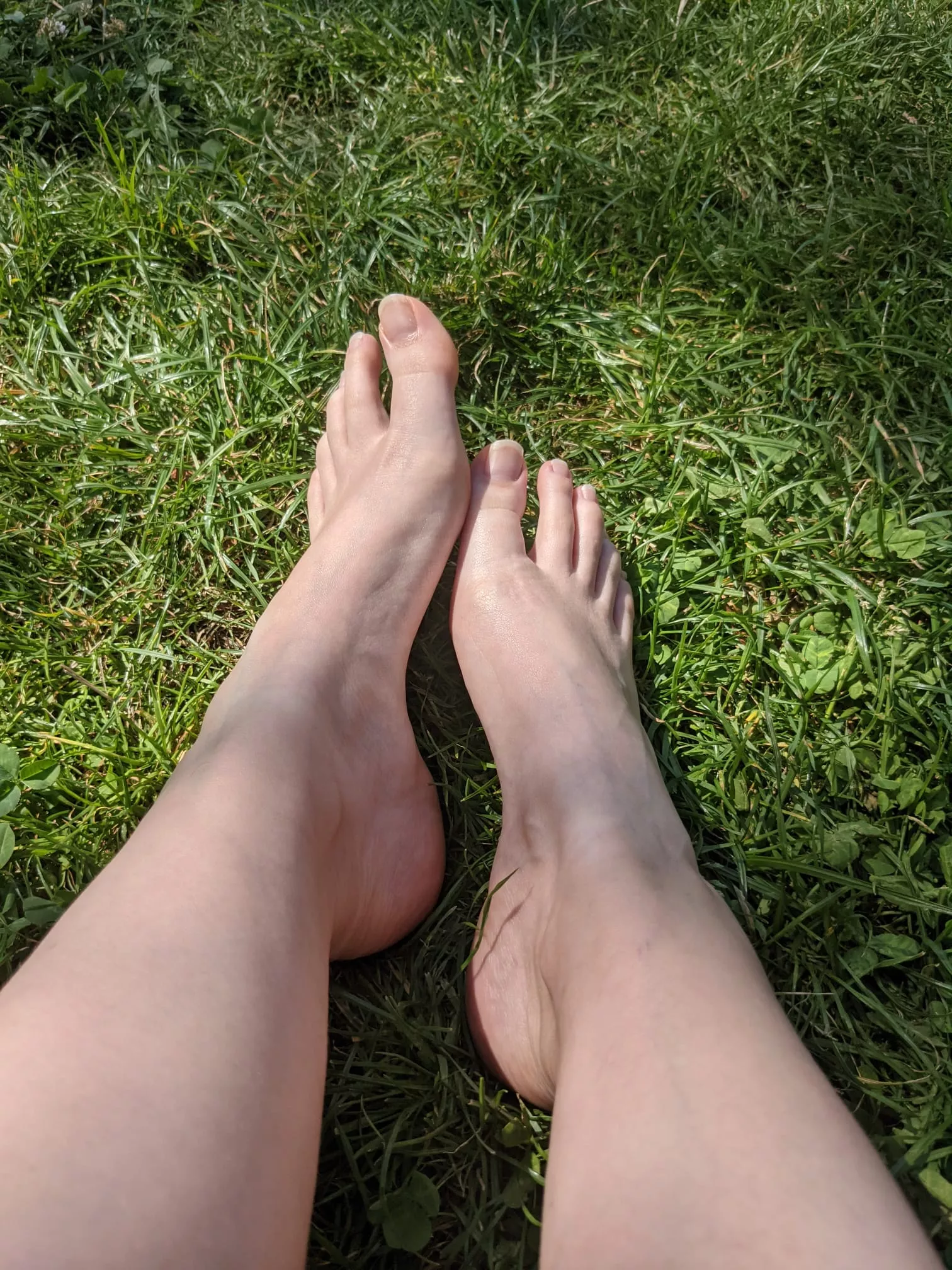 Do you like my tiny little feet ? 😊👣💞 posted by SwissLittleToes