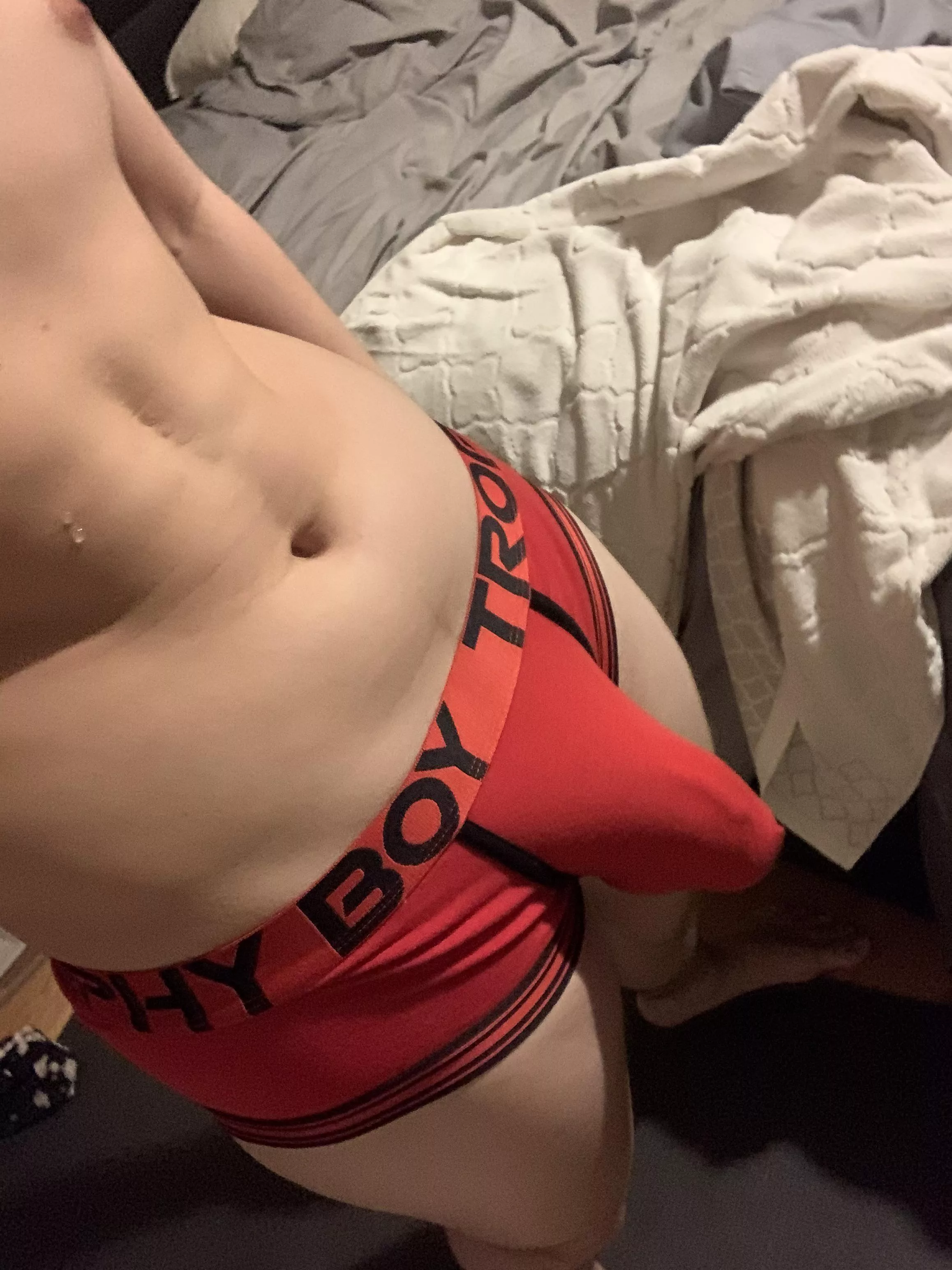 Do you like my twink body? posted by Valentino_Vegas