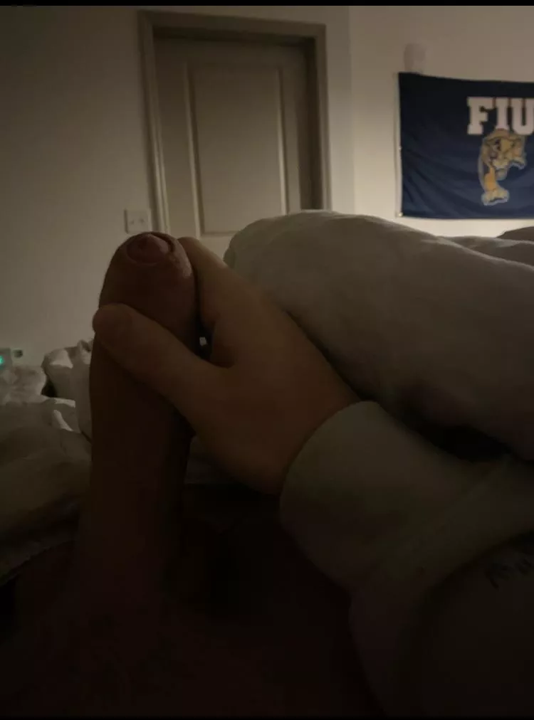 Do you like my uncut college dick 😈 posted by kiyomiotto2