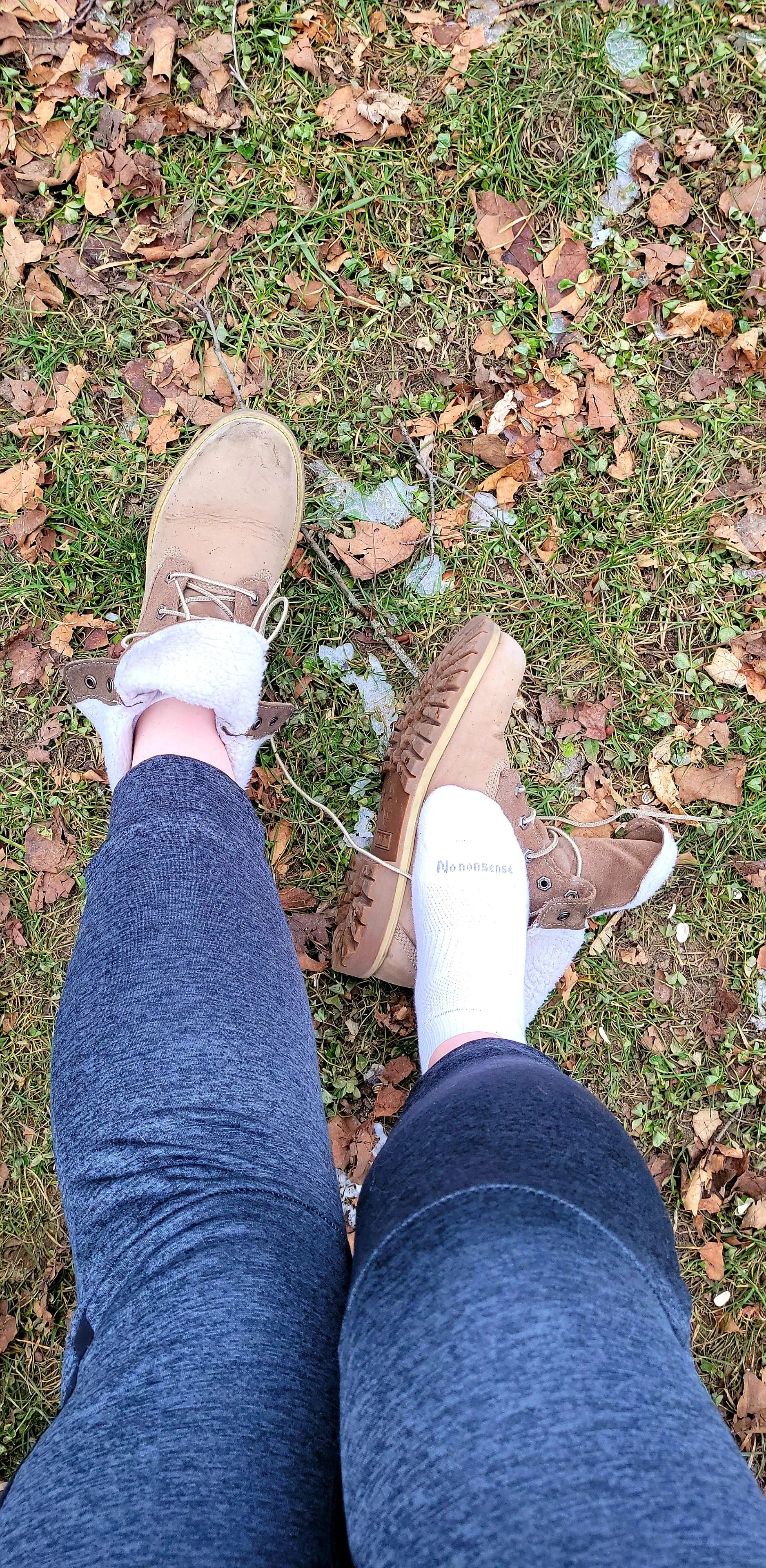 Do you like my white socks? ❄️☃️💙 posted by foxxcii