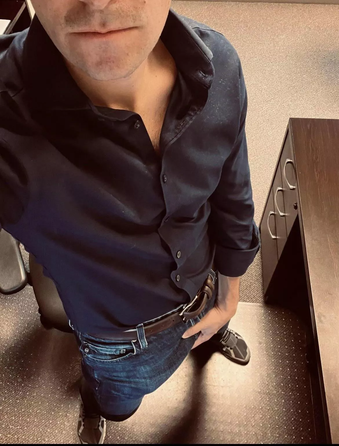 Do you like office bulges? posted by bhaver8888