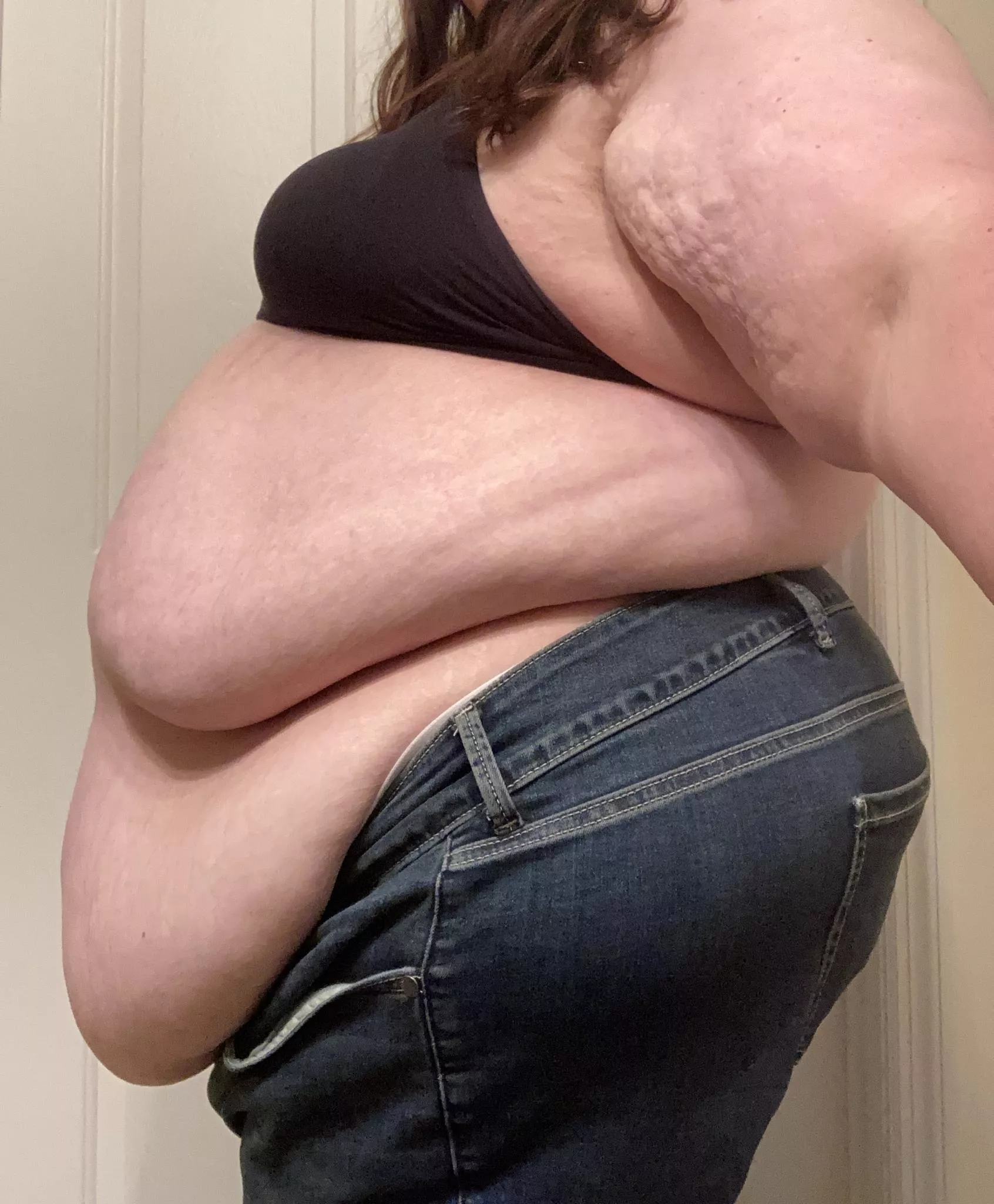 Do you like the way my belly hangs over my jeans? posted by pinkbbw