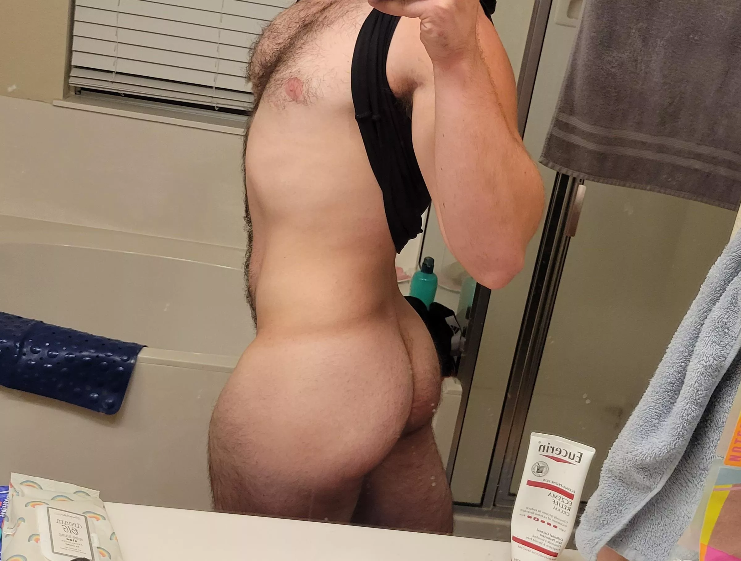 Do you like this ass? posted by straightguy200