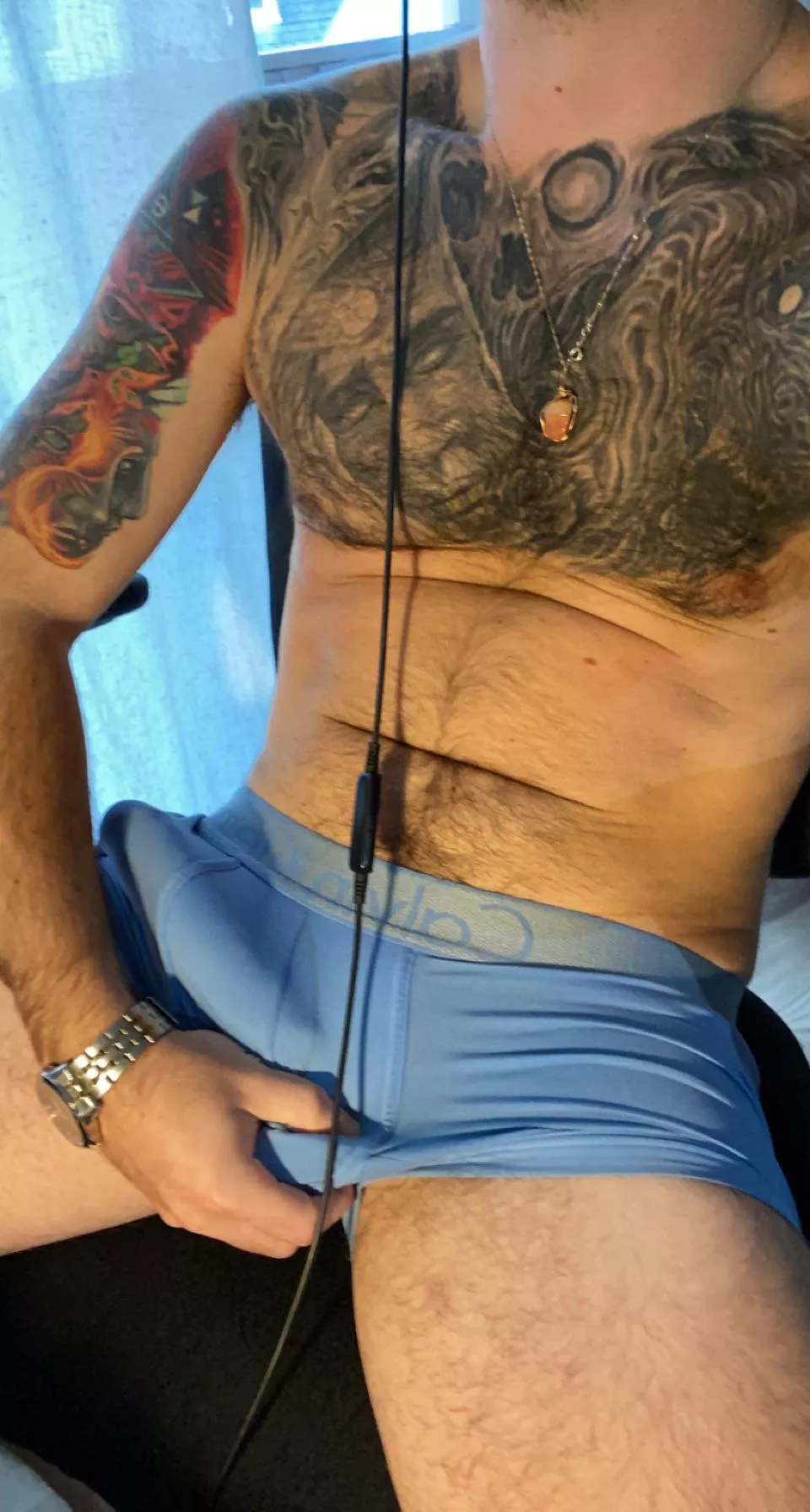 Do you like to see massive bulges? posted by DelusionalJim