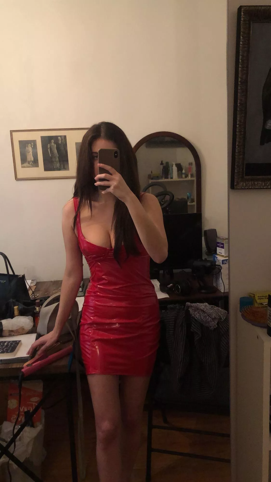 Do you prefer red dresses or black dresses? posted by skye_seraph