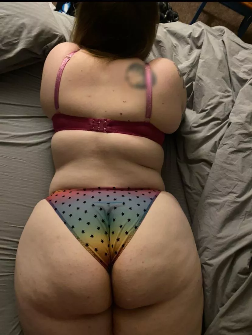 do you think these panties are a bit too small on me? posted by thiccstonerbbw