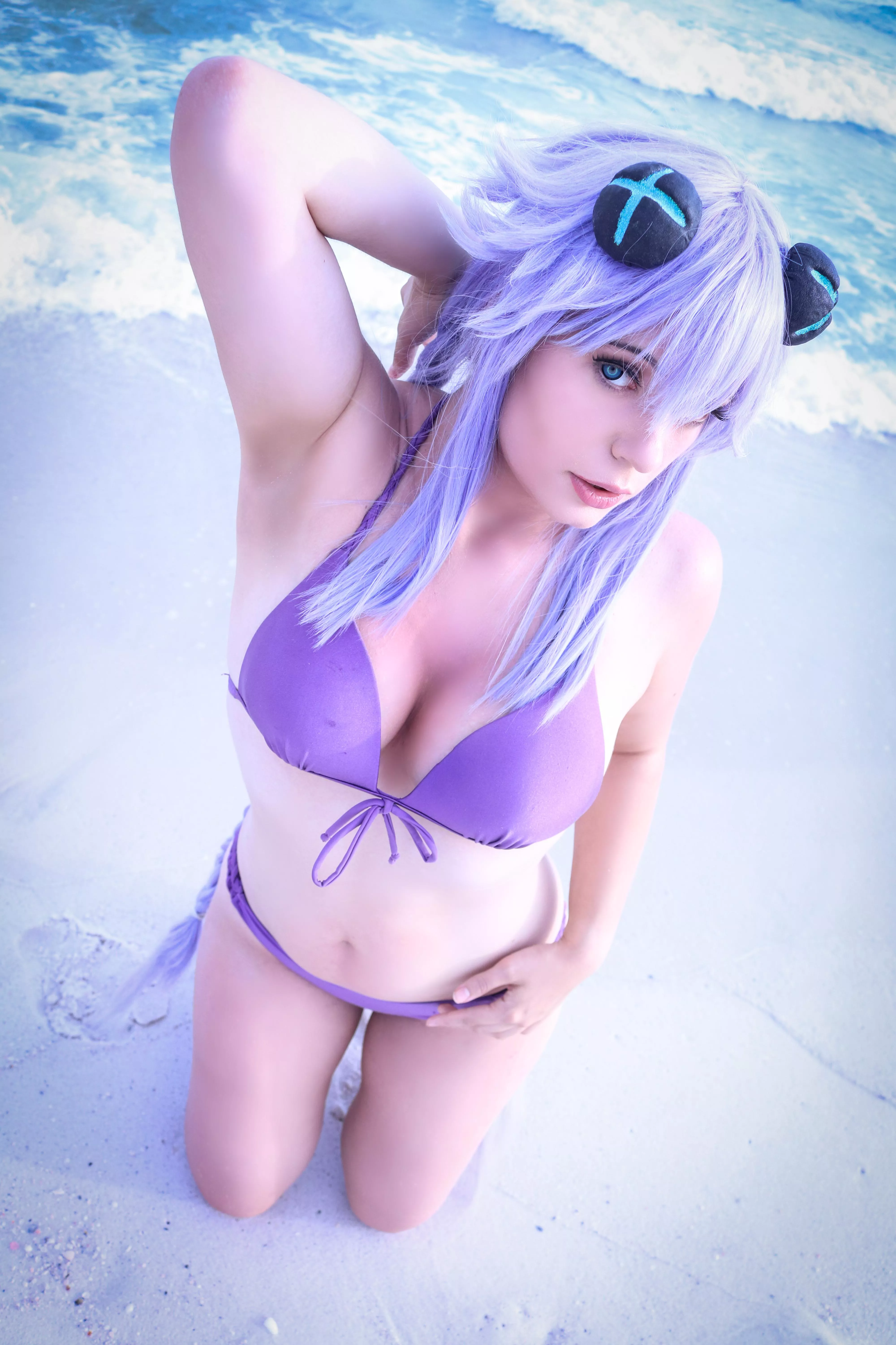 Do you want Purple Heart to pose for you? (By Lysande) posted by Gunaretta