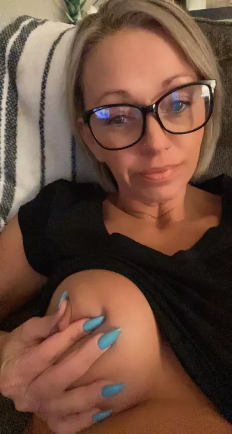 Does mommy look good in glasses? posted by Hollysberrys