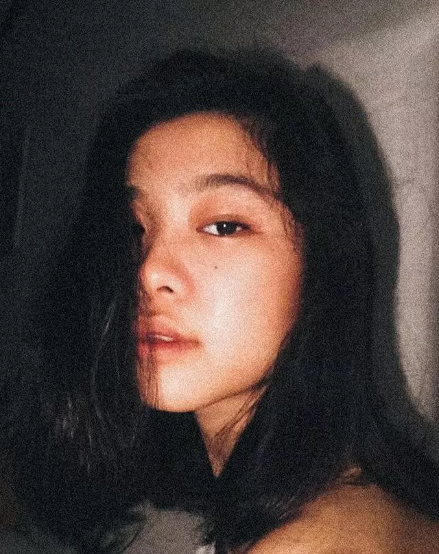 Does my hair look messy or majestic? (Chinese x Filipina) posted by cryingintomymanga_