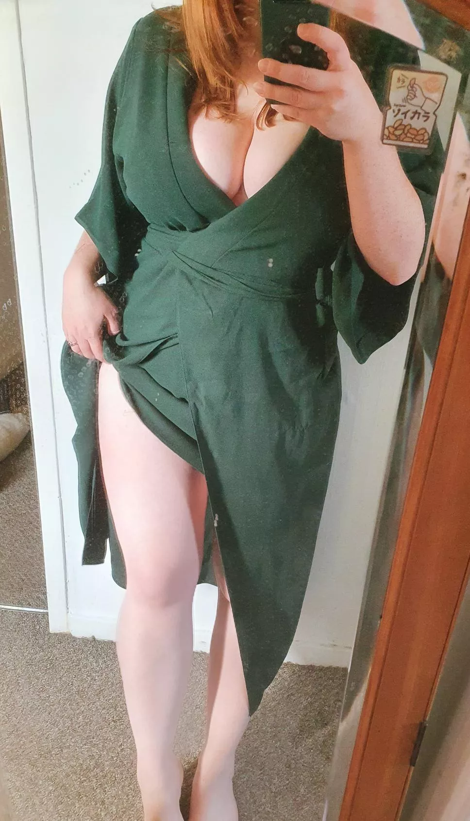 does this dress show off my... legs? ðŸ¥° posted by fatcatter