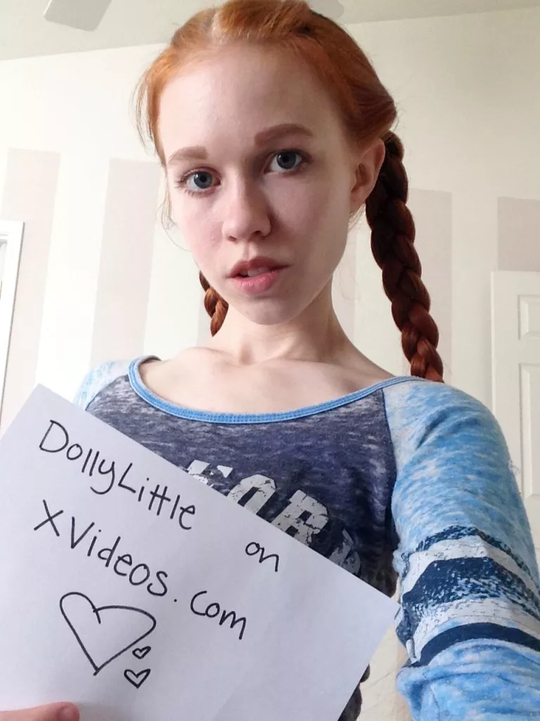 Dolly advertising herself on Xvideos posted by dreamaboutdeath