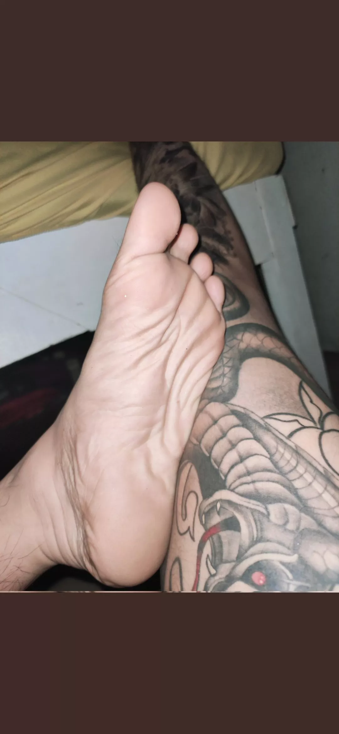 Don't mind the cobra. JUST SUCK MY FEET😈 posted by CityMale_Feet