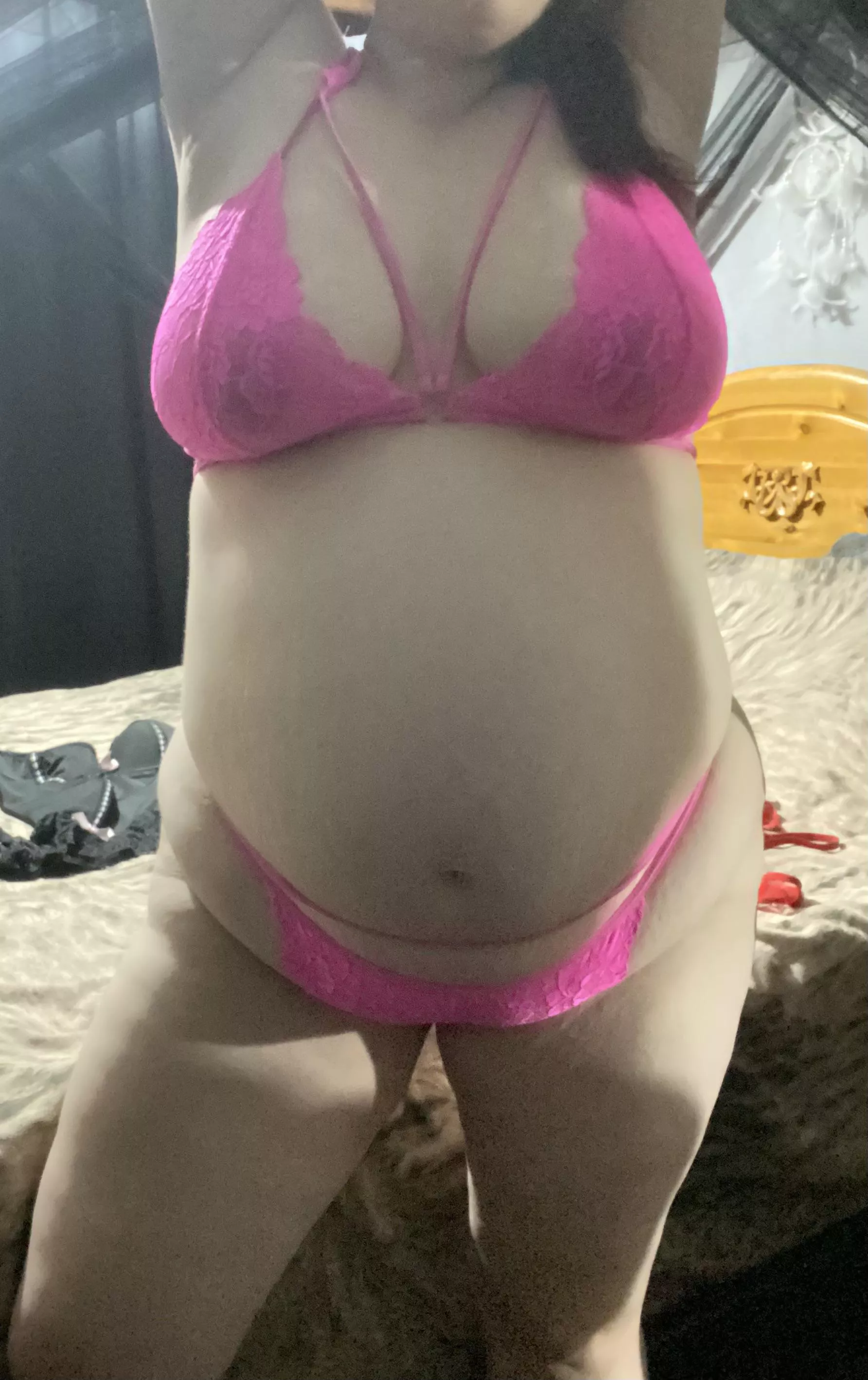 Don’t think this is gonna fit much longer 😛 posted by bbwdevil