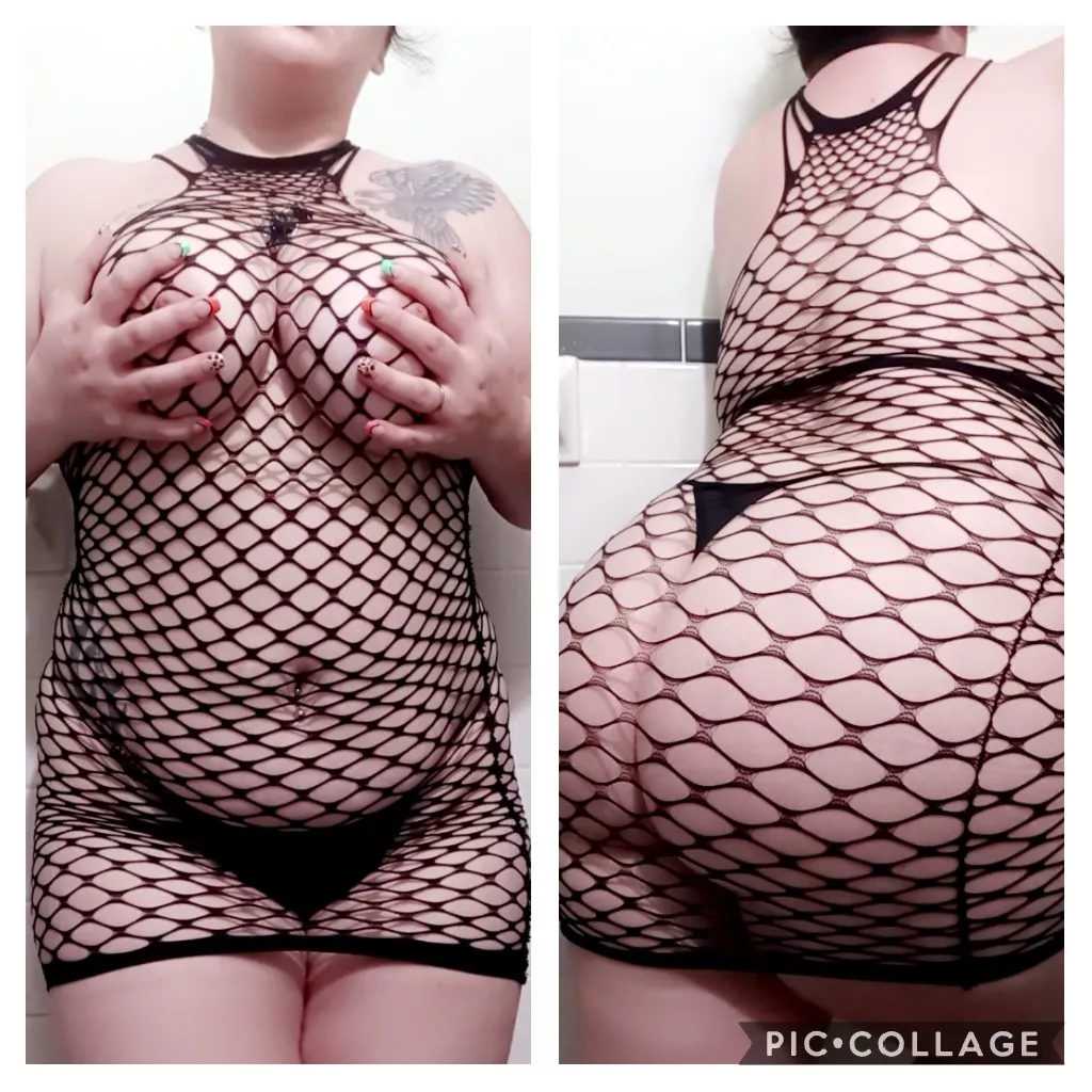 Don't you just love fishnet? [Fet]ish Friendly! [GFE], [sext]ing, custom [vid]eos, panties and more also available. ❌ NO FREE, NO TRADES, NO PERSONAL PREVIEWS ❌ Kik/snap ravenjayyde, telegram princessravenn posted by sirenmommy