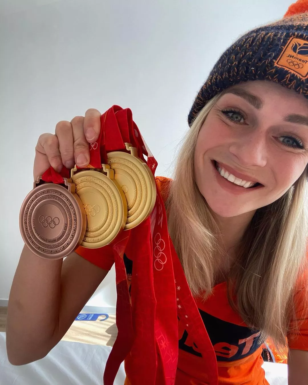 Dutch speed skater Irene Schouten posted by dawg4816