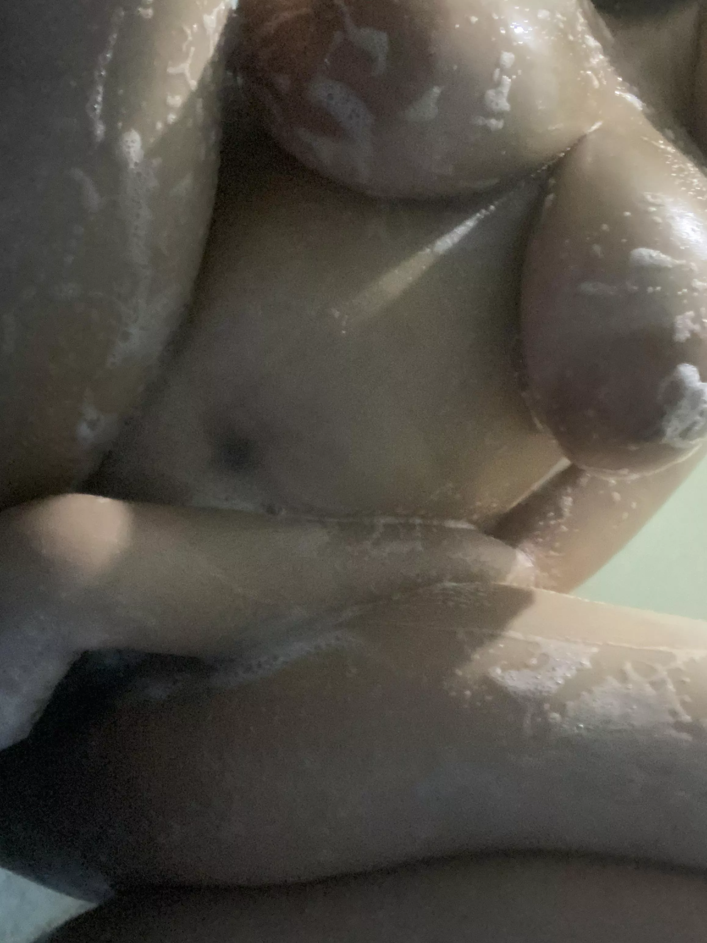 eat and (f)uck me real good? ðŸ¥º posted by thiccangelbaby