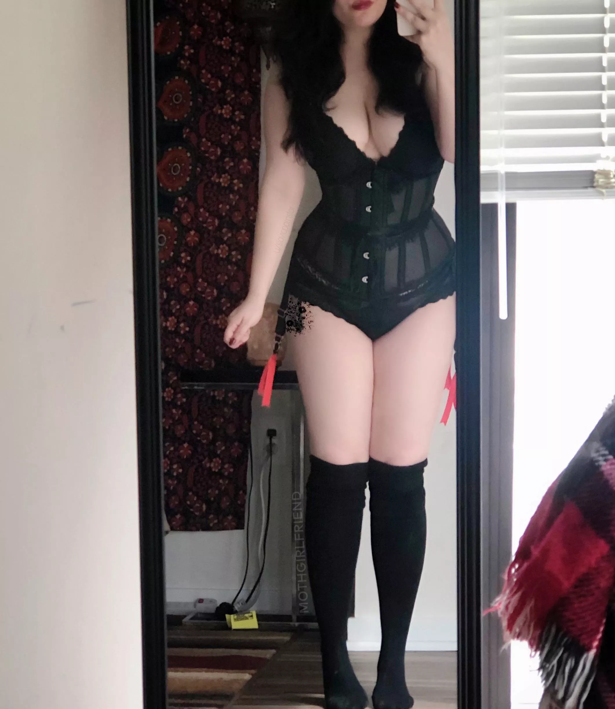 Eek! This sub makes me want to get more corsets so I can post here more often. 😍 y’all are gorgeous! posted by m0thgirlfriend