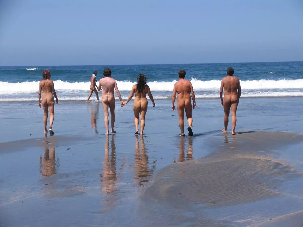 El Playazo (Playas de Vera), Spain posted by NaturistPictures