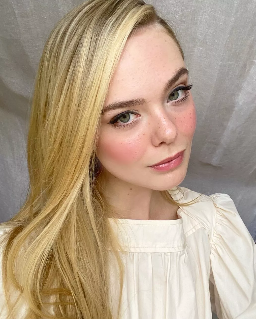 Elle Fanning posted by ayylmaolmao10