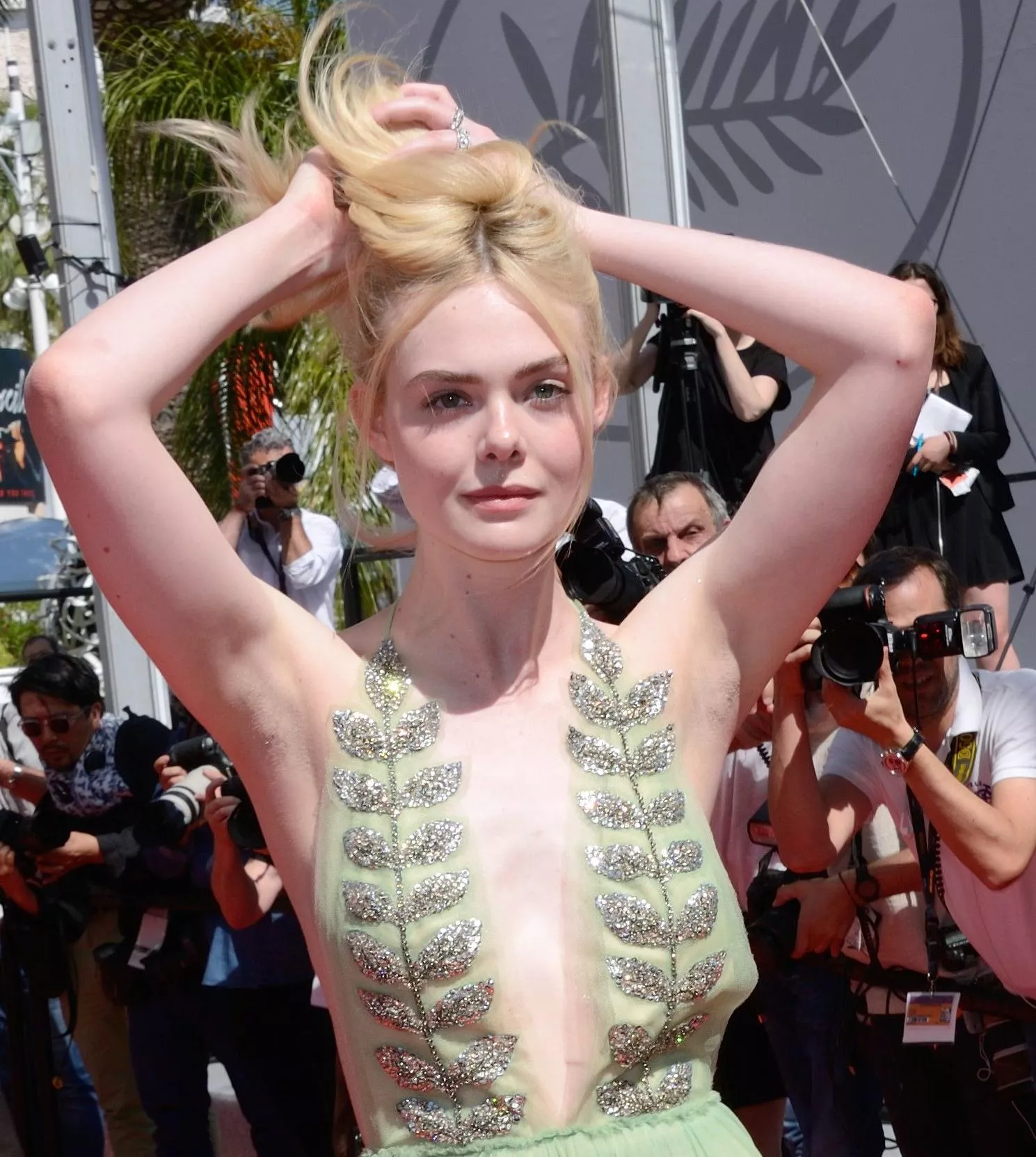 Elle Fanning posted by PopeJudas