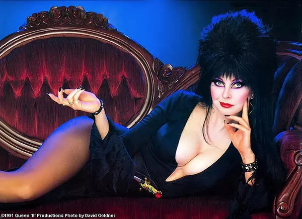 Elvira aka Cassandra Peterson (1980s) posted by hennawolf148