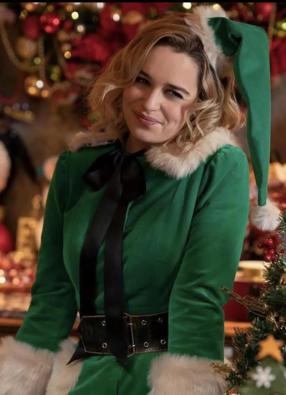 Emilia Clarke knows what you want for Christmas posted by danys_angel