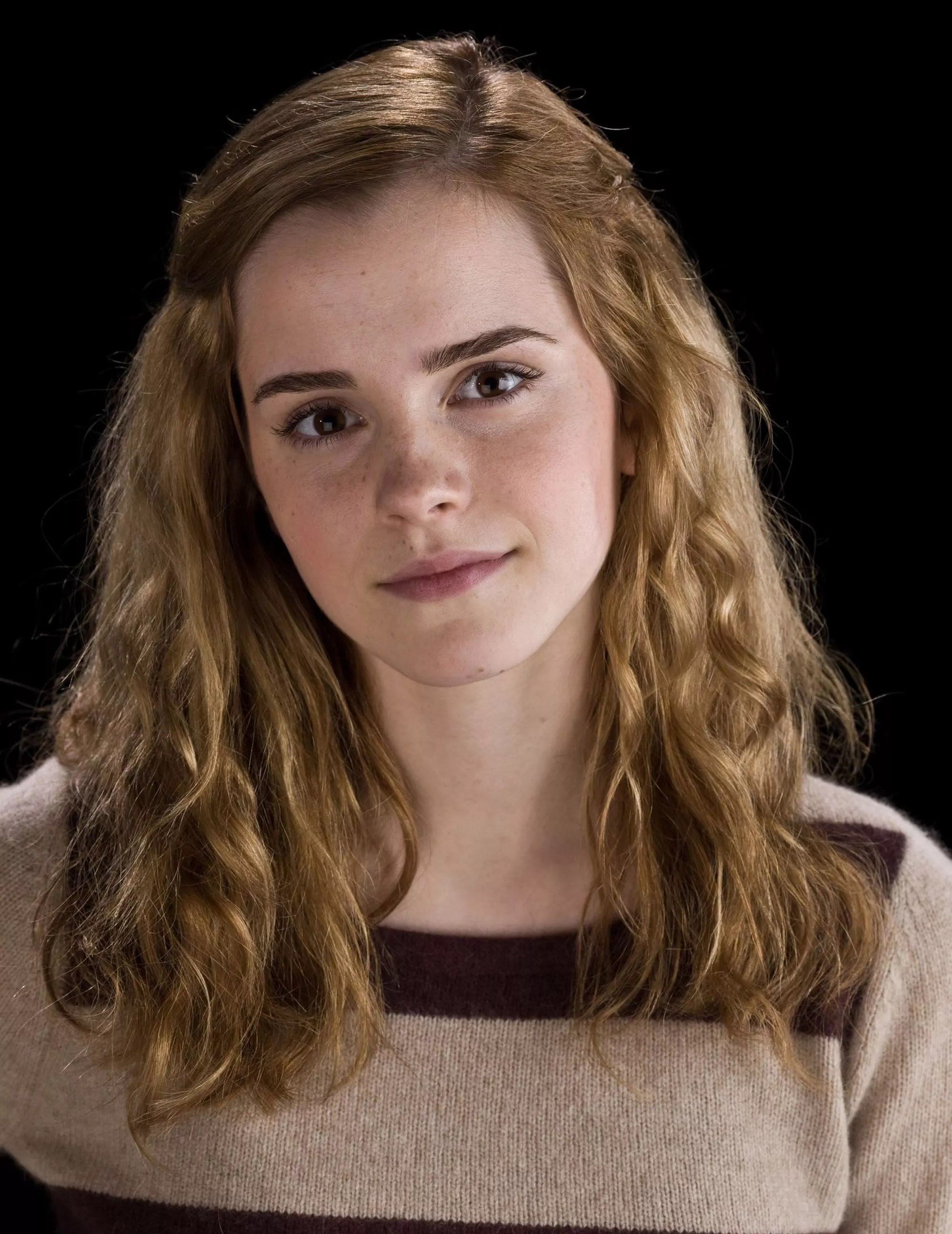 Emma Watson as Hermione (2009) posted by hennawolf148