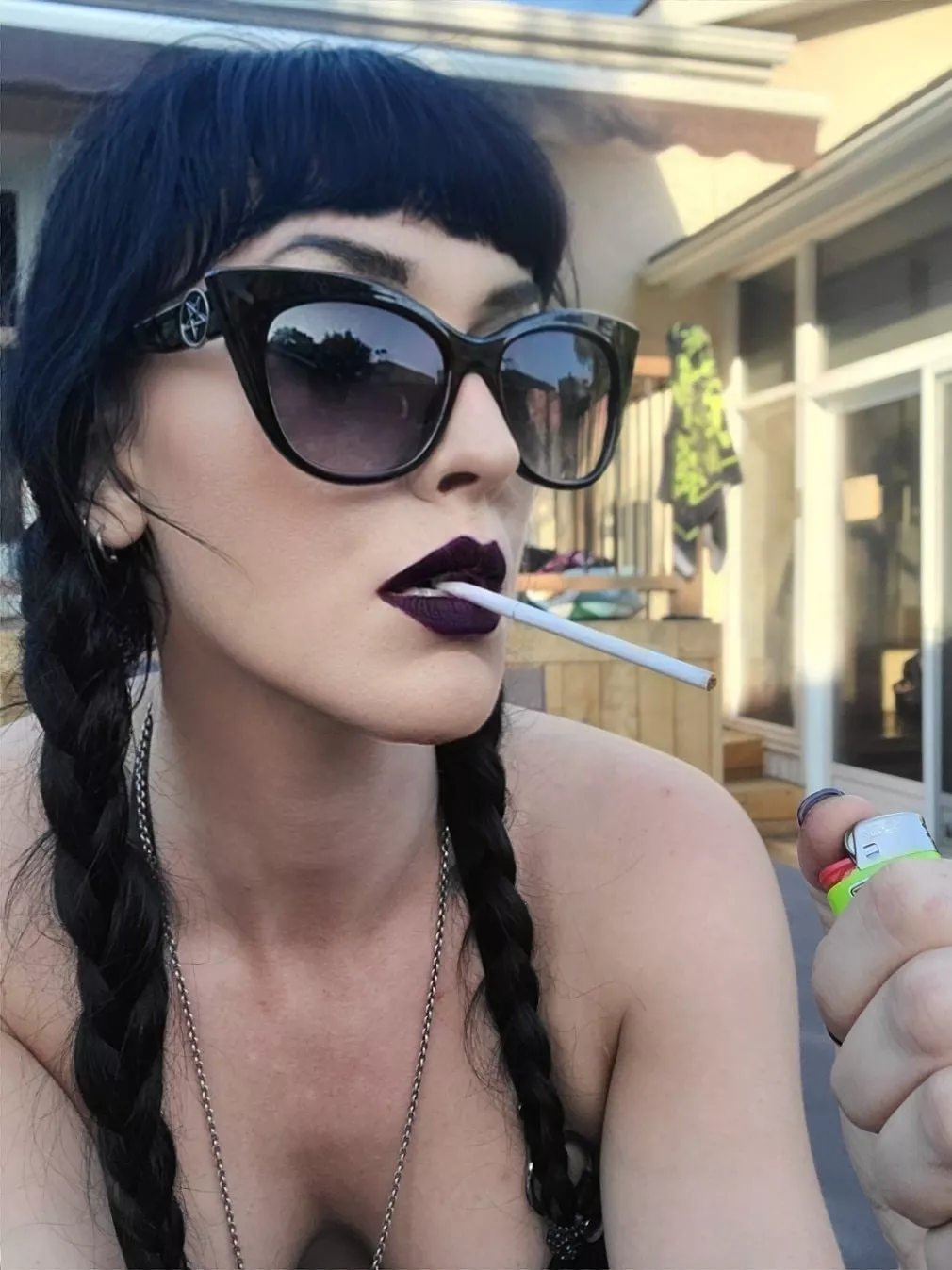 Enjoying a cigarette in warmer weather 🖤 posted by Goddess_Hellfire