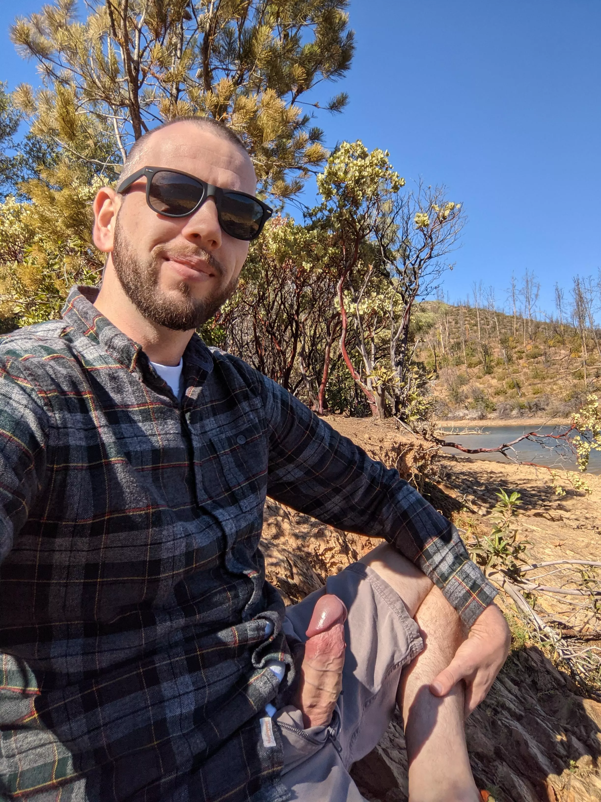 Enjoying the lake 😎🤪 posted by DaveHenry