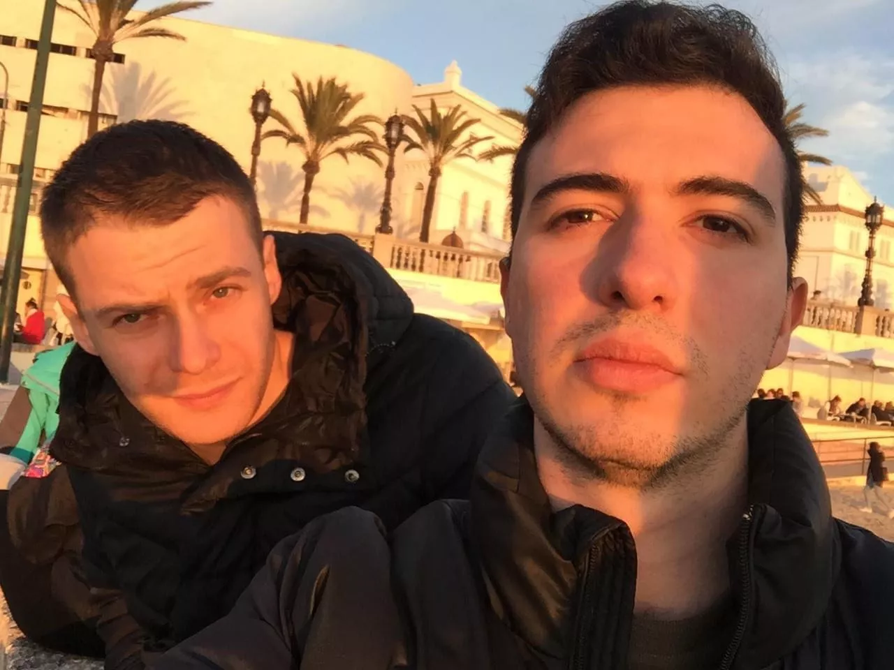 Enjoying the sunset with bf â˜€ï¸ðŸ˜ posted by Hotboy_94