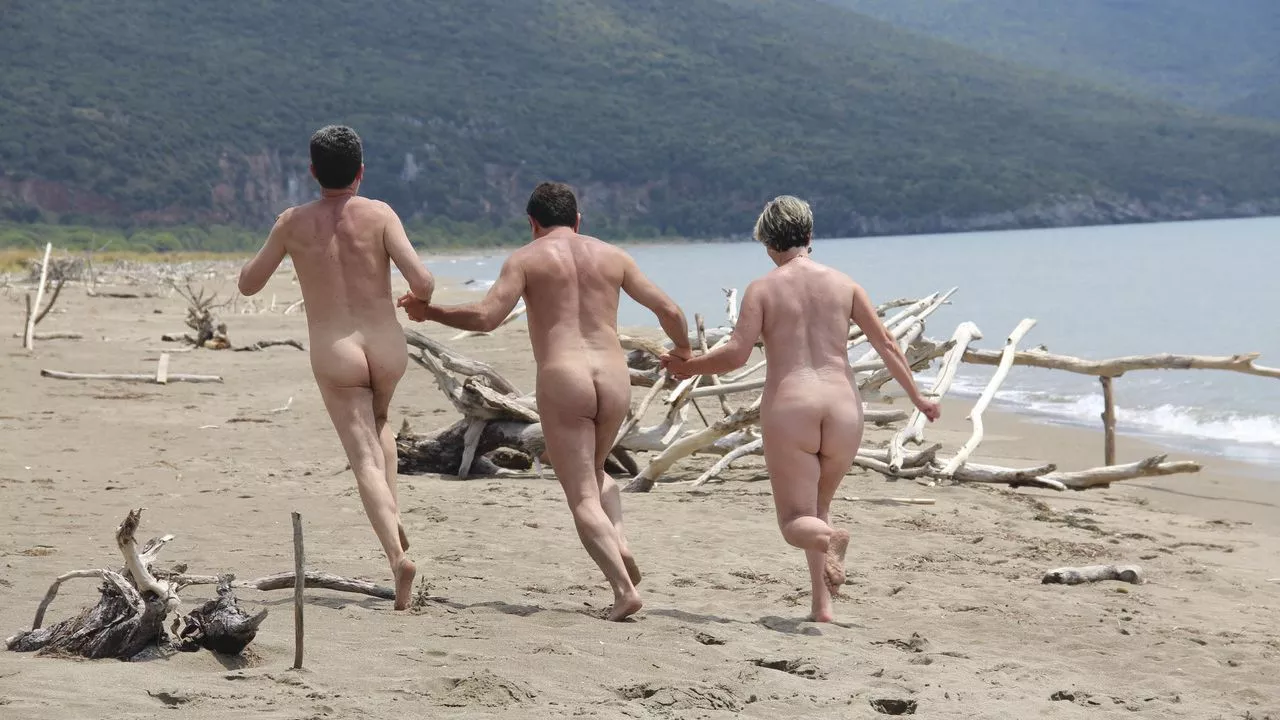 Every empty beach is an opportunity. posted by NaturistPictures