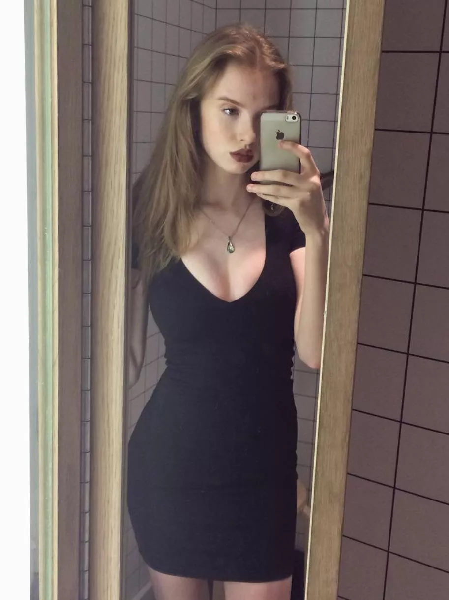 Every girl needs a sexy black dress💜 posted by xXFirefly03Xx