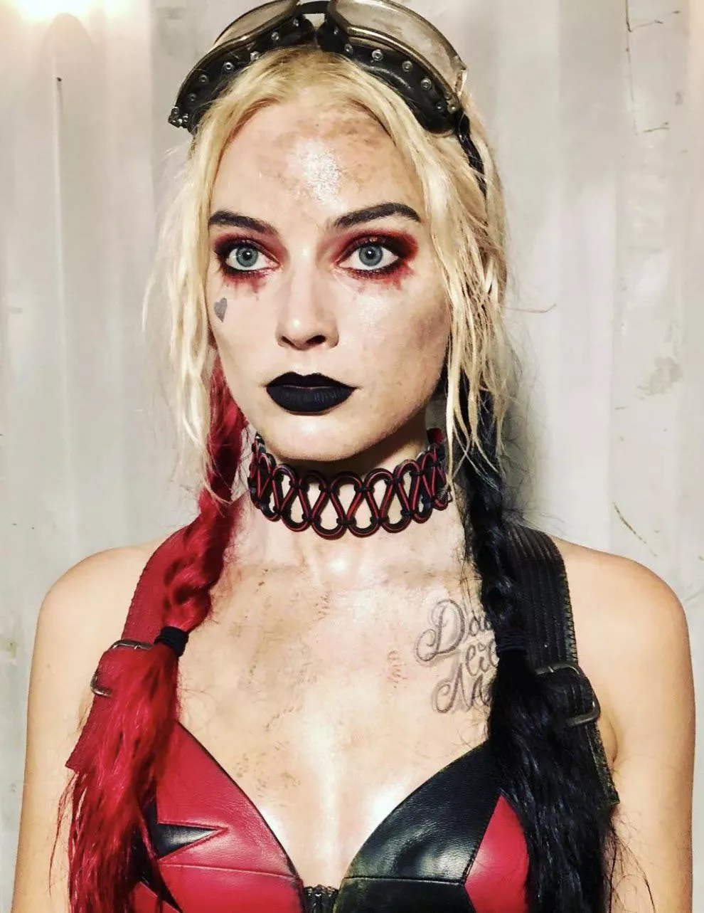 Every single time I see Margot Robbie as Harley Quinn all I wanna do is fuck her brains out posted by danys_angel