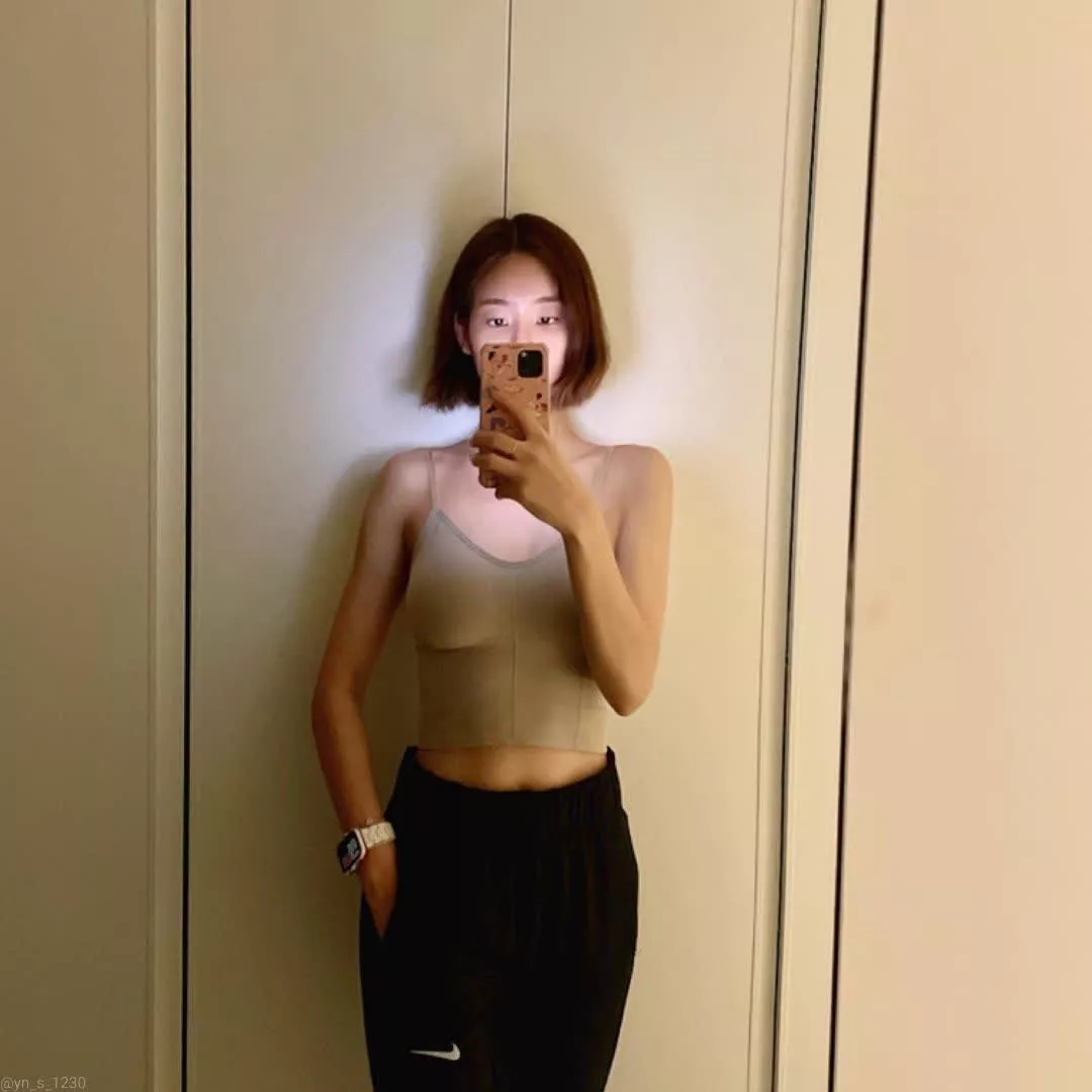 Ex AOA - Yuna posted by Haninumber1