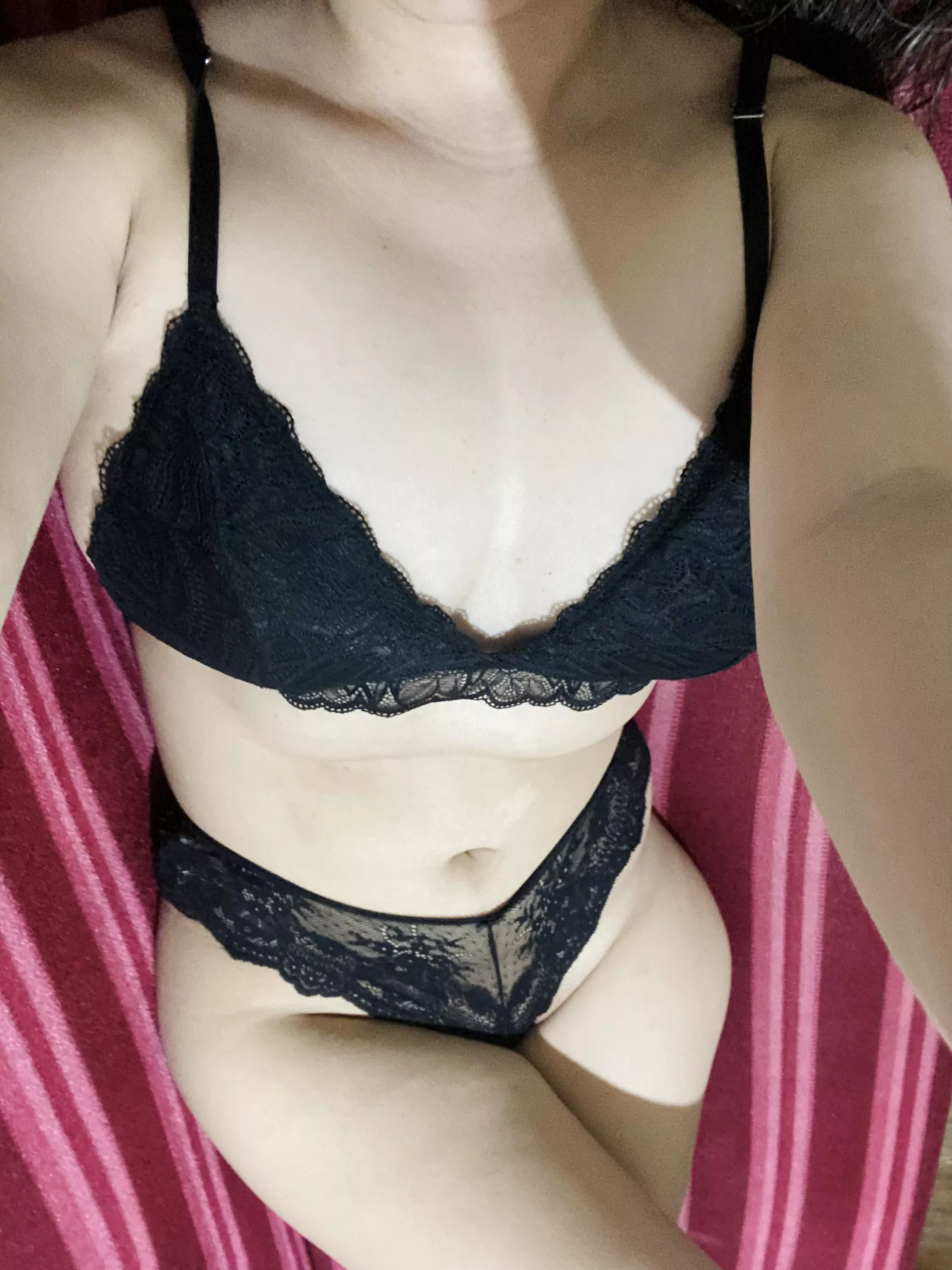 [f] Lacy (pun intended) Sunday night.. posted by _lady_aethelflaed