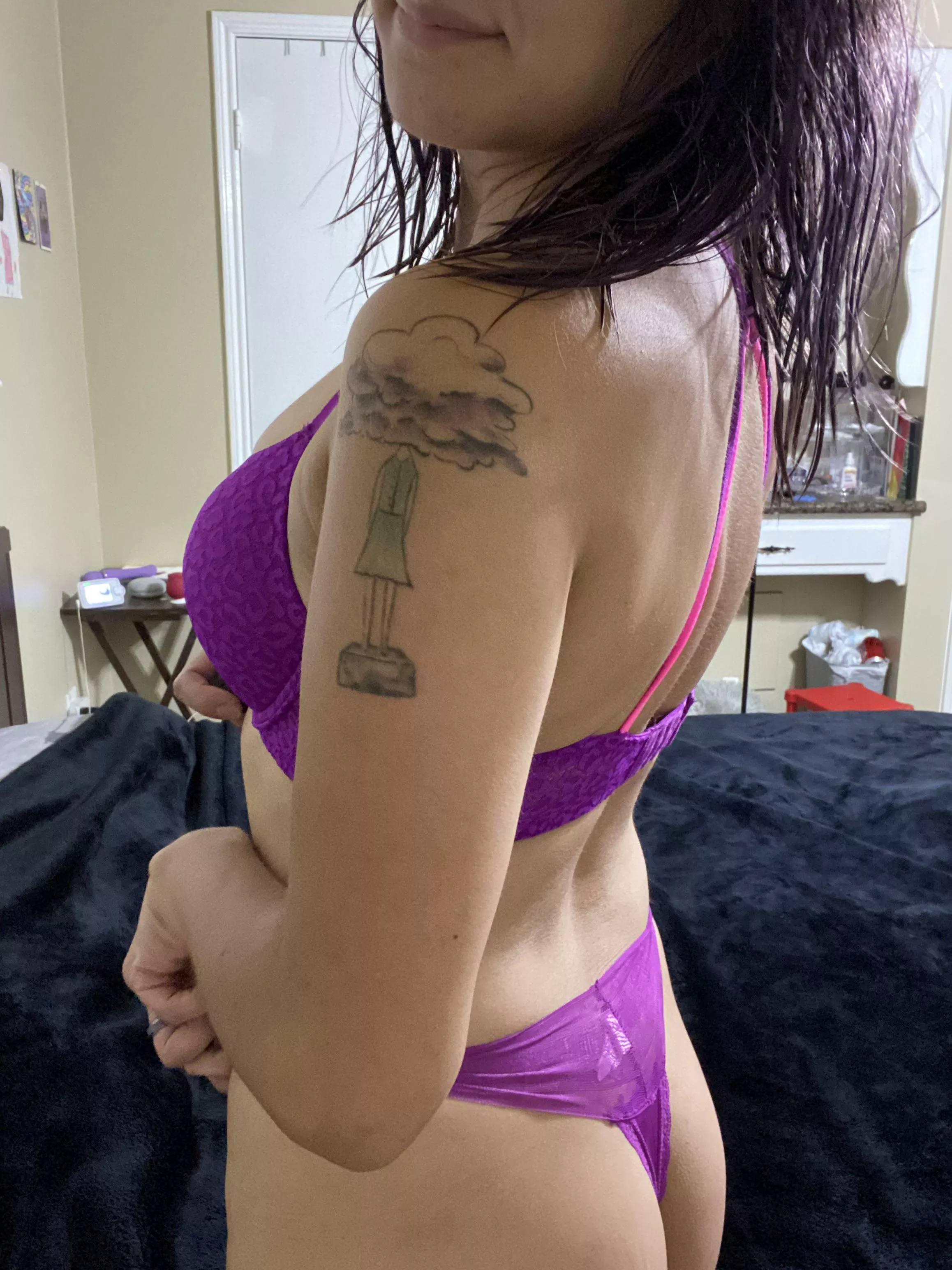 [F] Purple is my favorite color ðŸ˜ŠðŸ˜ whatâ€™s yours? posted by Mama_Mia_246