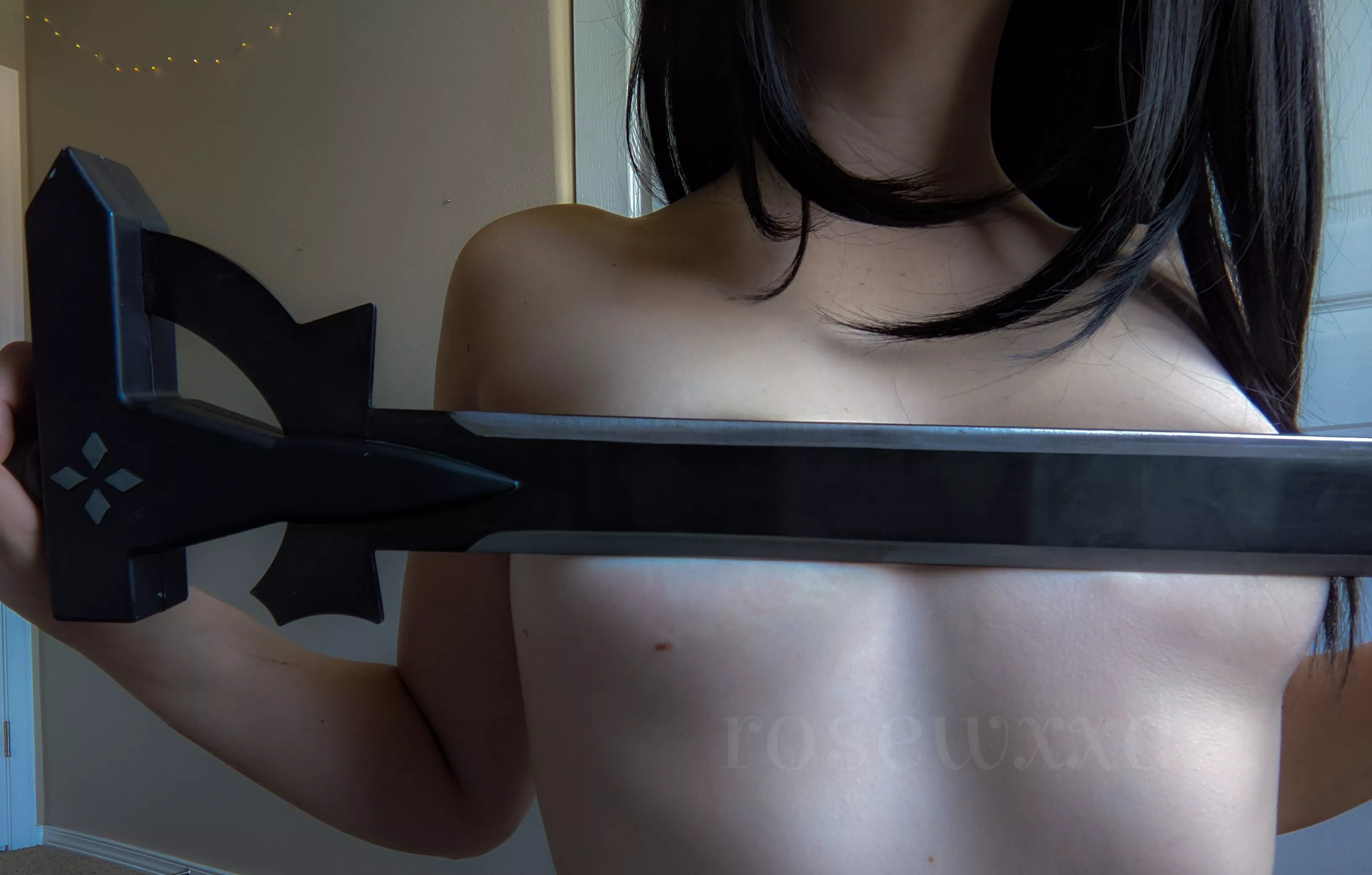 [f] You Make My Sword Go Online posted by rosewxxd