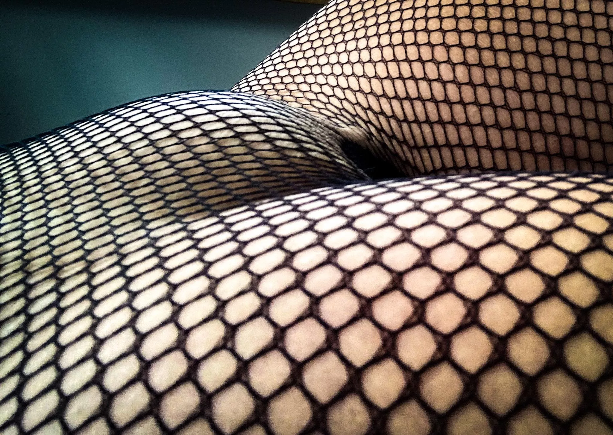 [F52] Kinda abstract fishnets. You can see what it is actually. I don't mind posted by Jacquelinedvries69