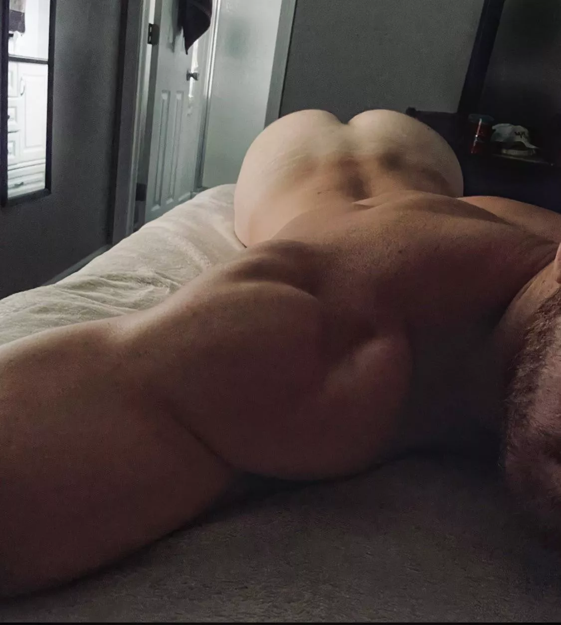 🎶 FACE DOWN, ASS UP… 🍑 posted by Imbri47