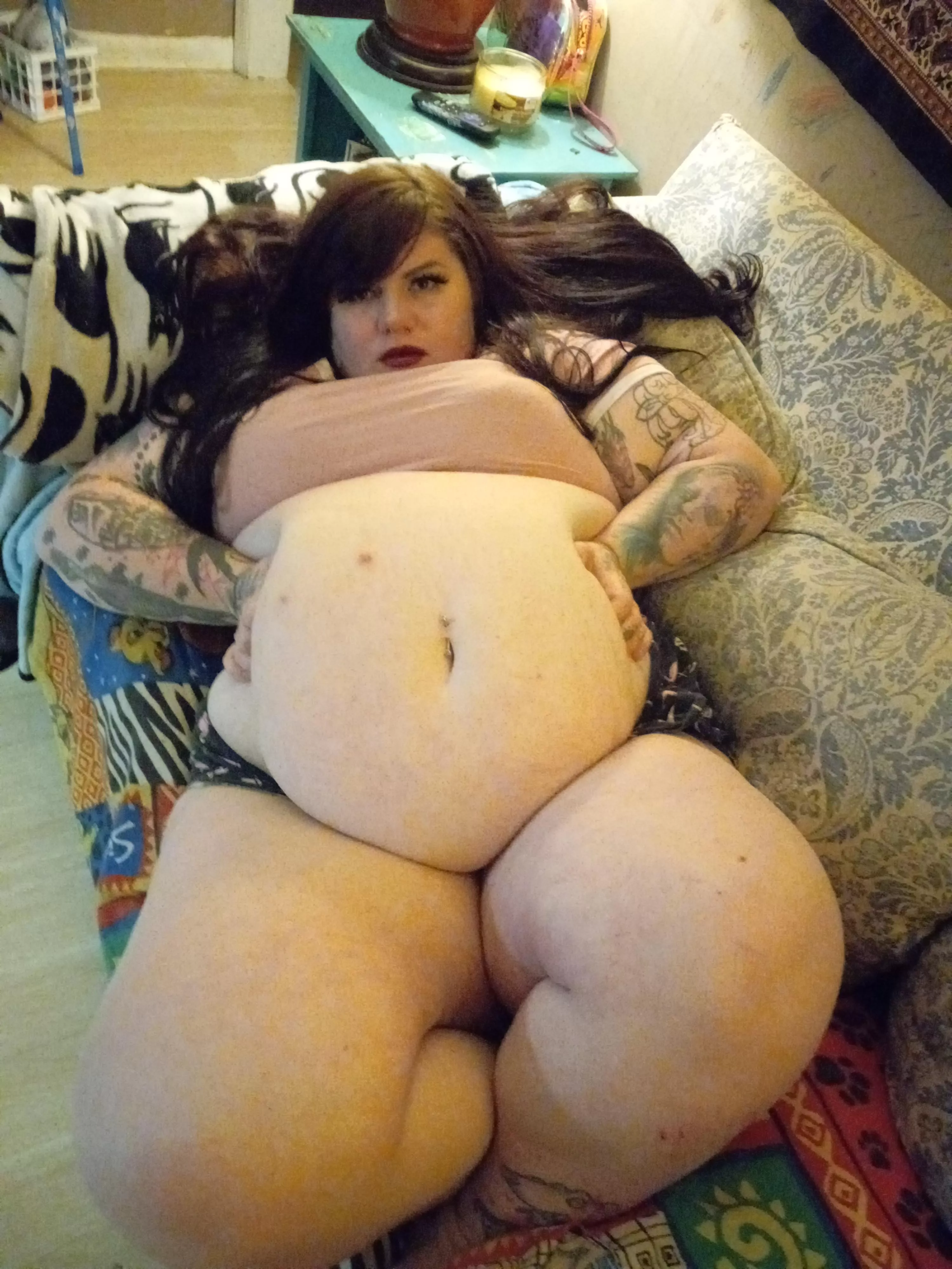 fat and hungry for more posted by narcotixxx666