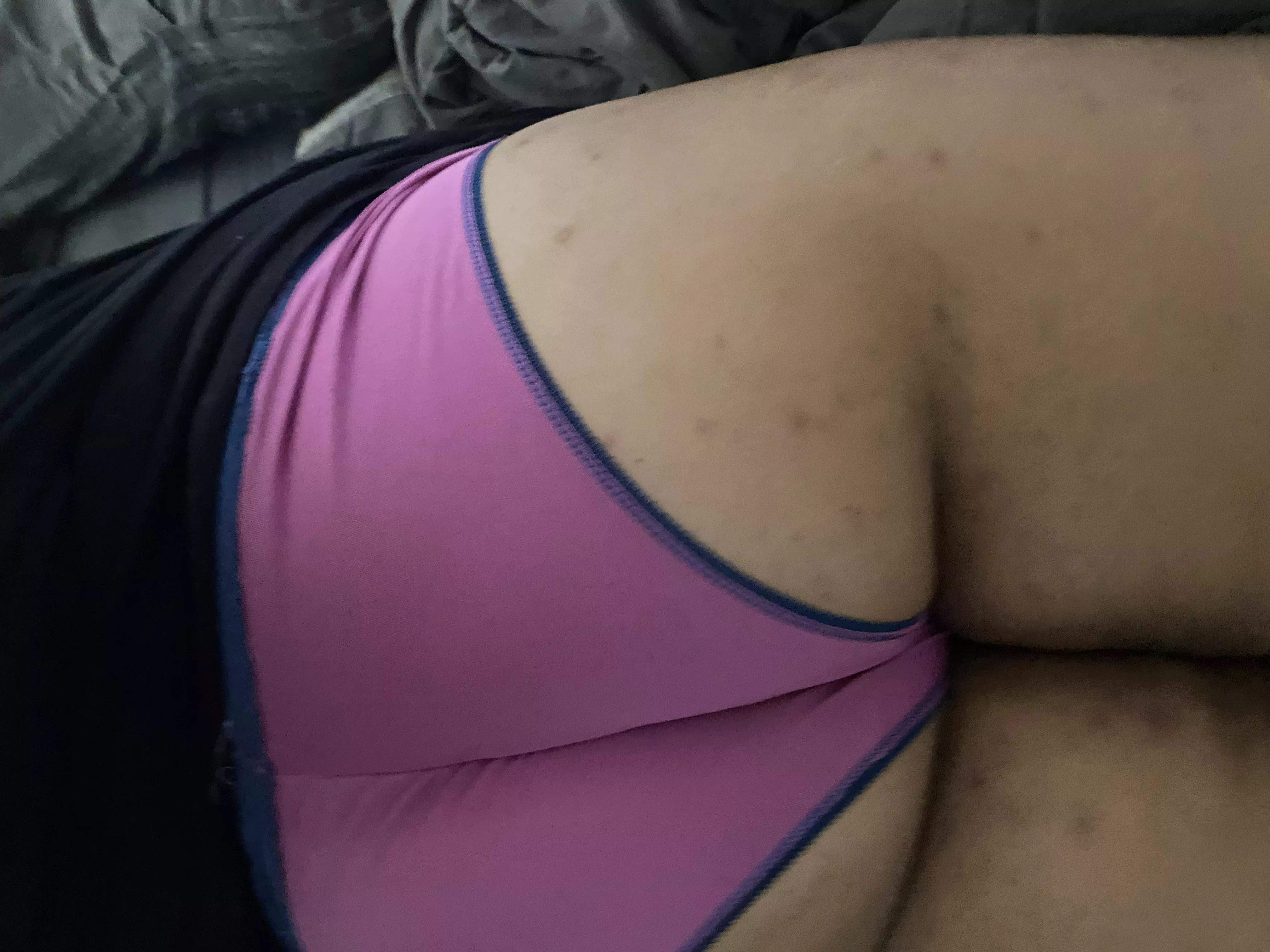 Fat butt eating my undies posted by rubylovedarling